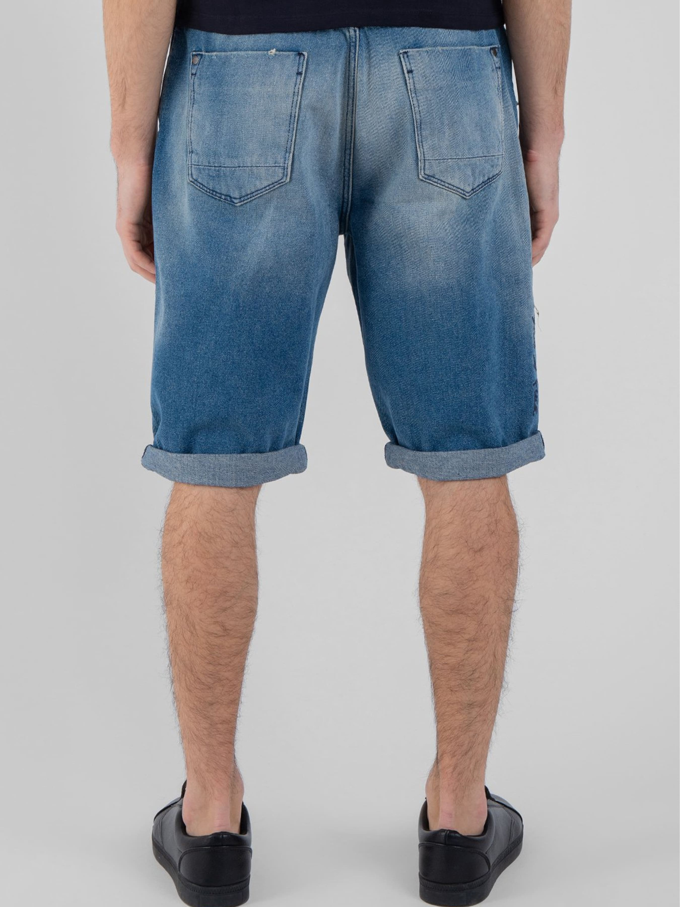 Шорти Antony Morato модель DS00051FA7000907010 Фото