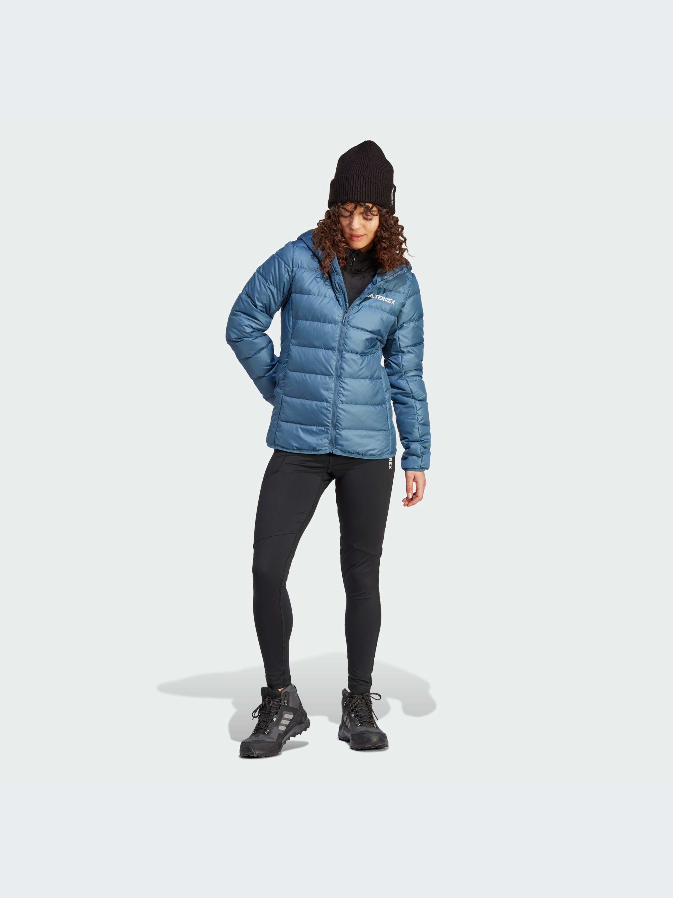 Куртки та дублянки Adidas модель IP6037 Фото