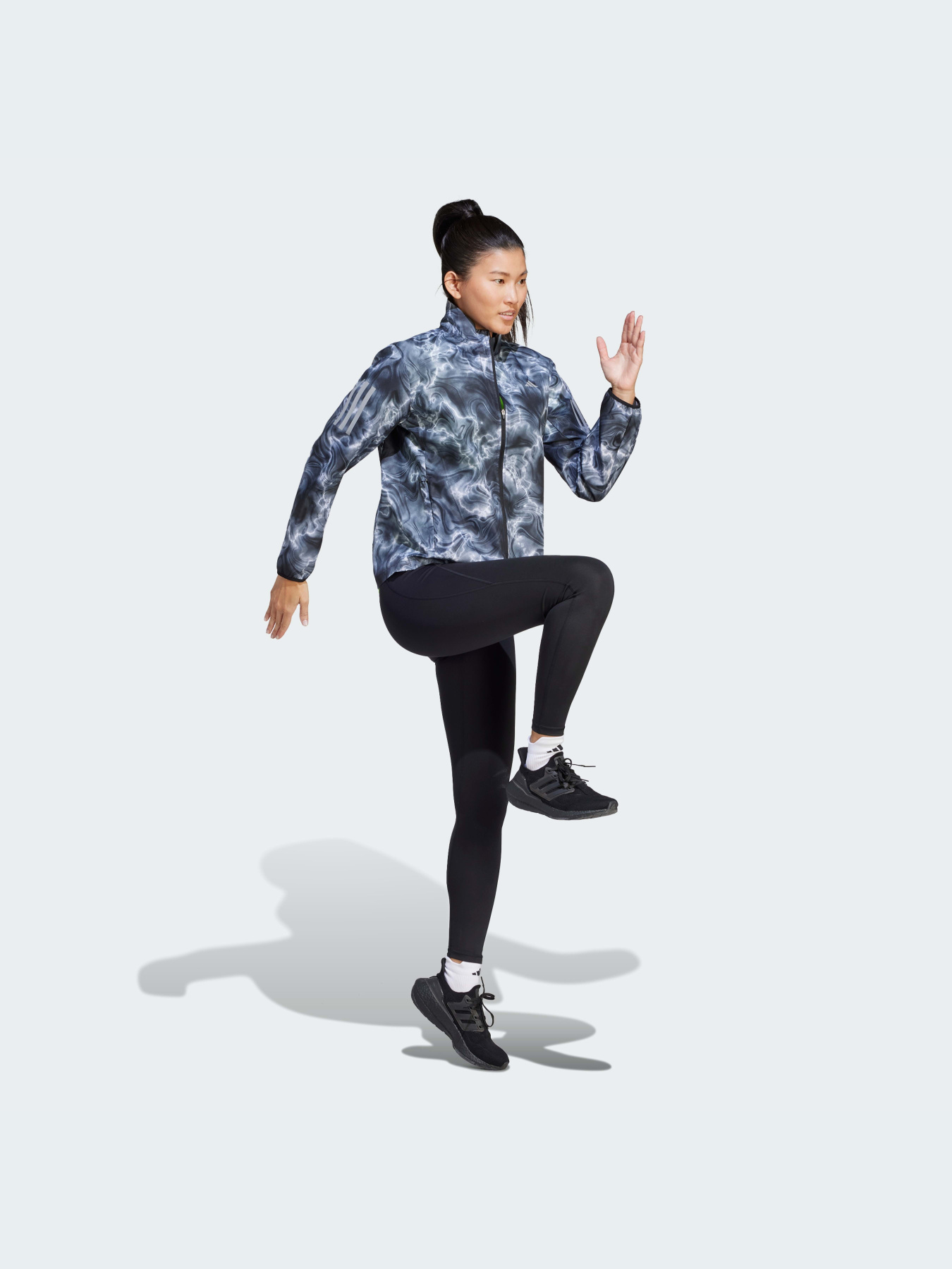 Куртки та дублянки Adidas модель IJ5427 Фото
