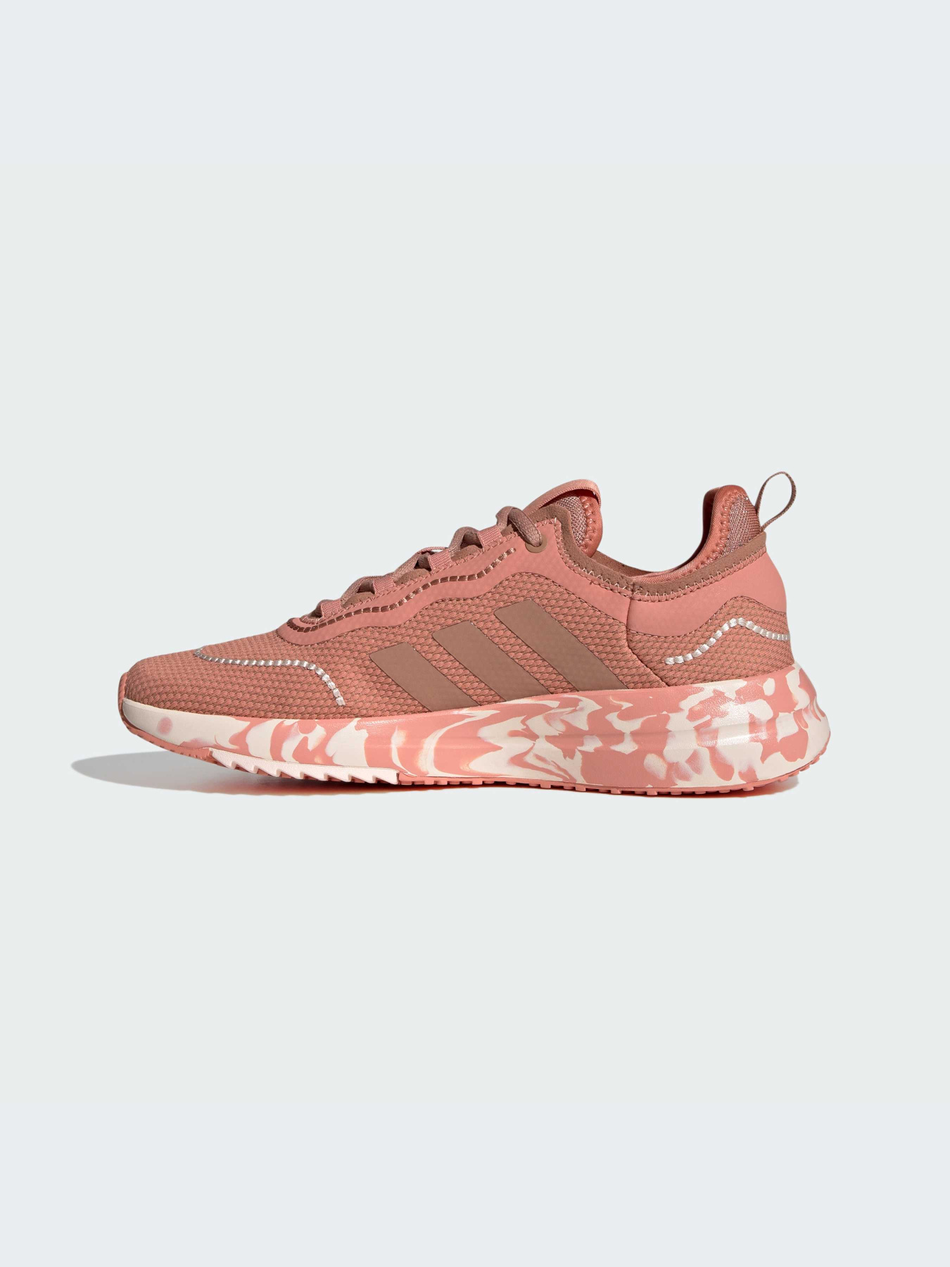 Кроссовки Adidas модель IE2020 Фото