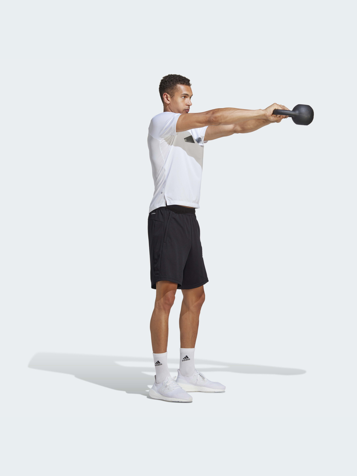 Шорты Adidas модель IB8161 Фото