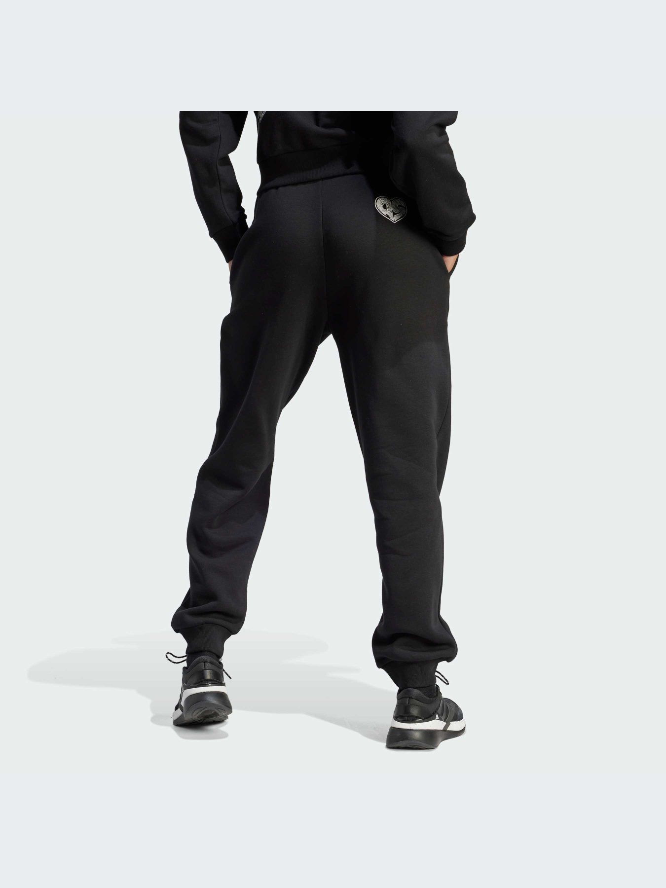 Брюки Adidas модель IJ8771 Фото