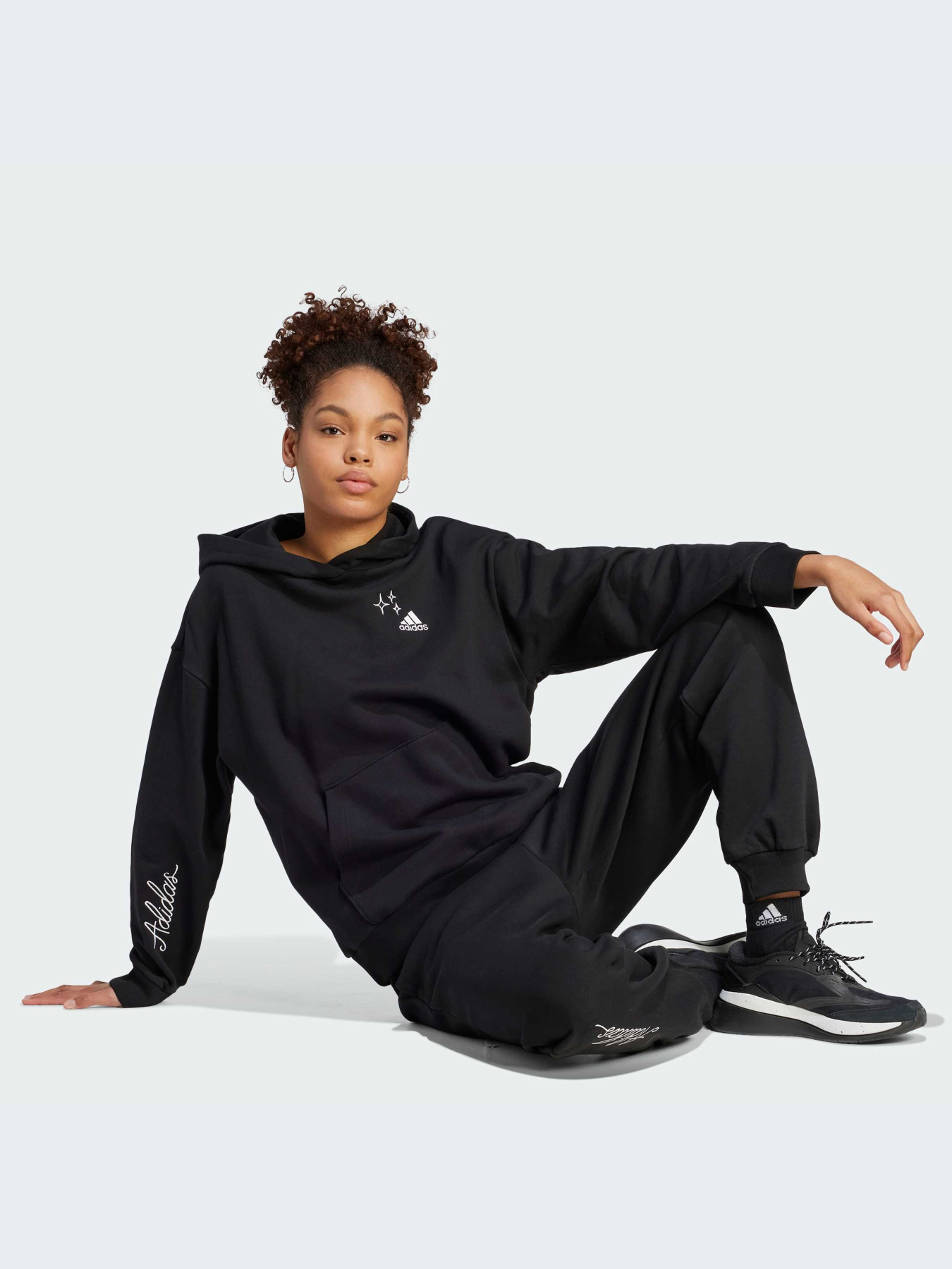 Брюки Adidas модель IJ8771 Фото