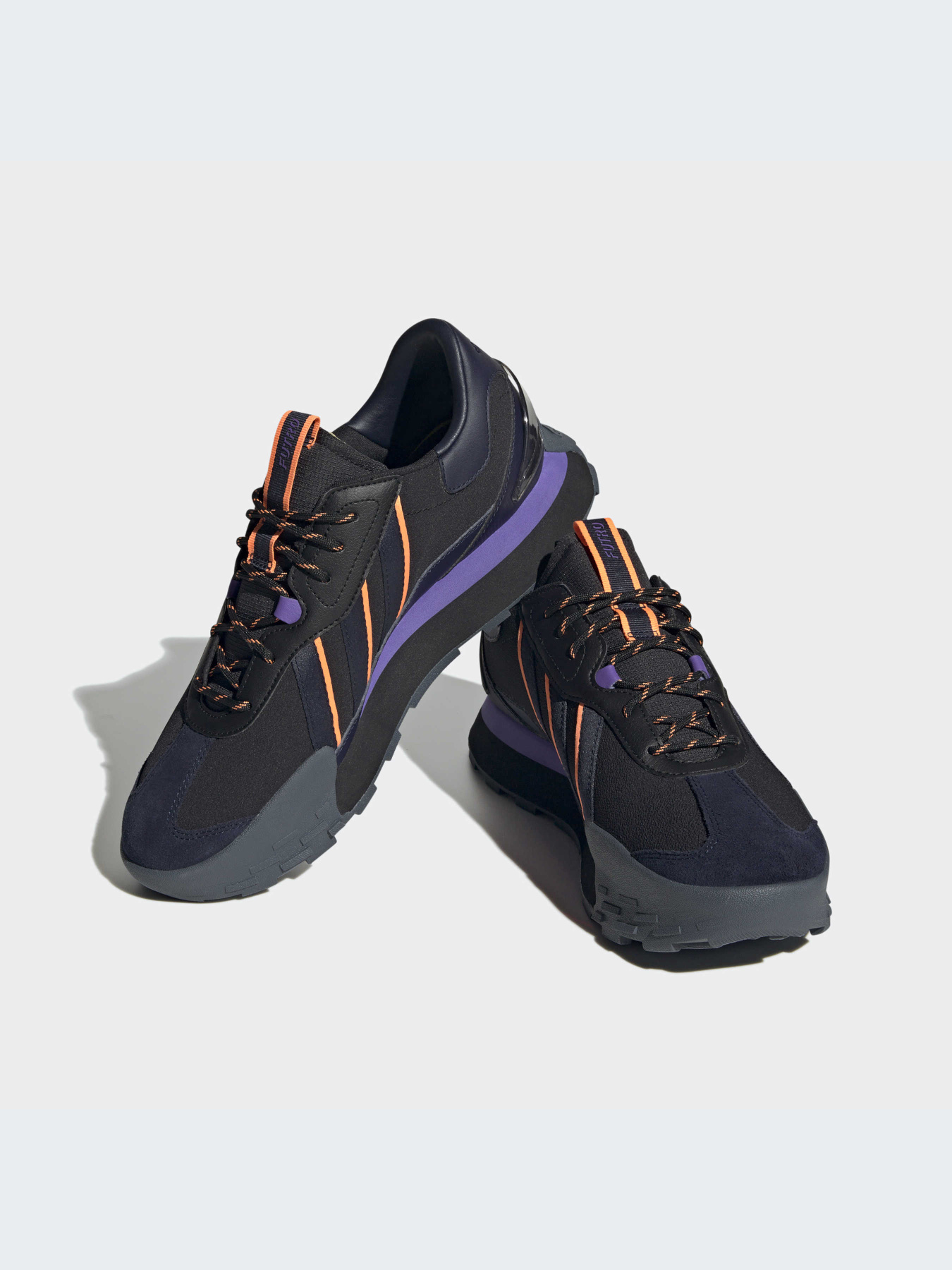 Кросівки Adidas модель HQ4576 Кросівки Adidas модель HQ4576 Фото