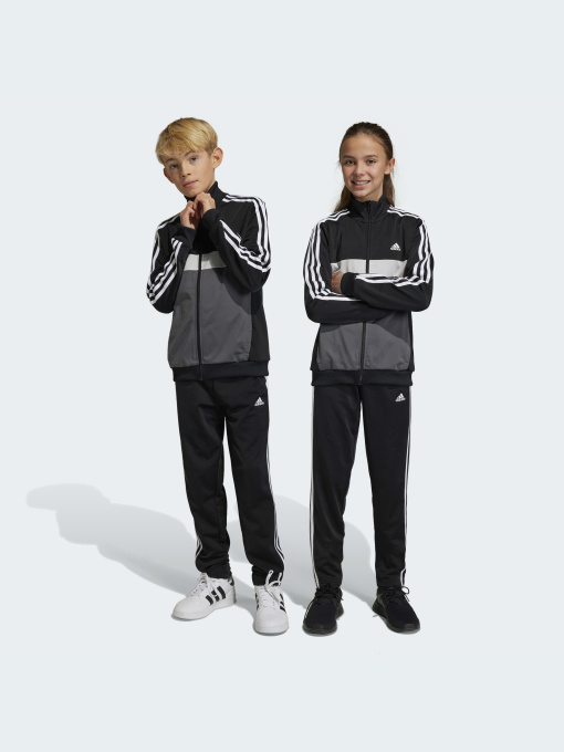 Костюмы Adidas модель HR6406 Фото