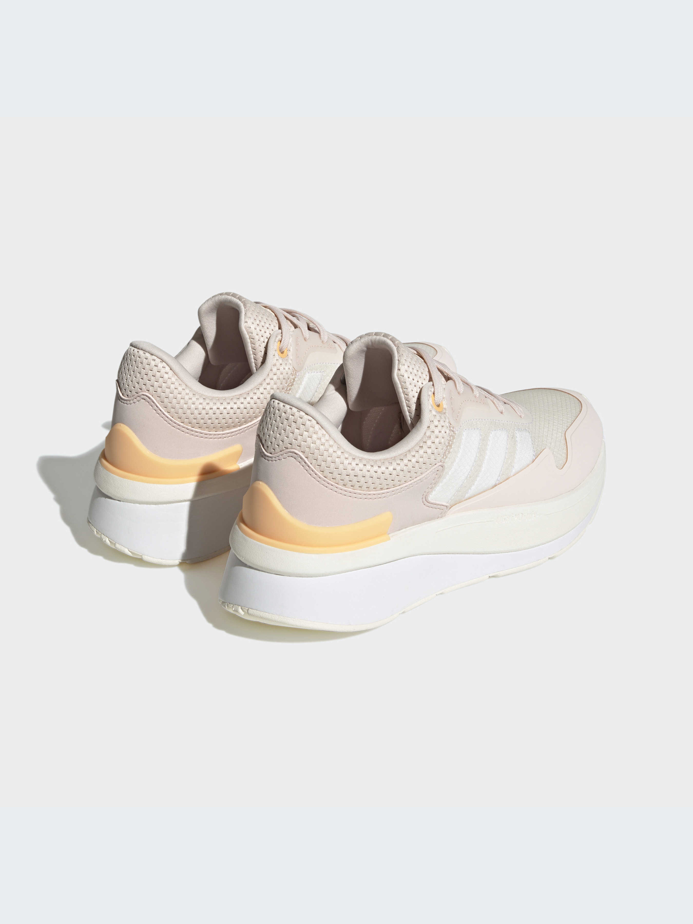 Кросівки Adidas модель HP6091 Кросівки Adidas модель HP6091 Фото
