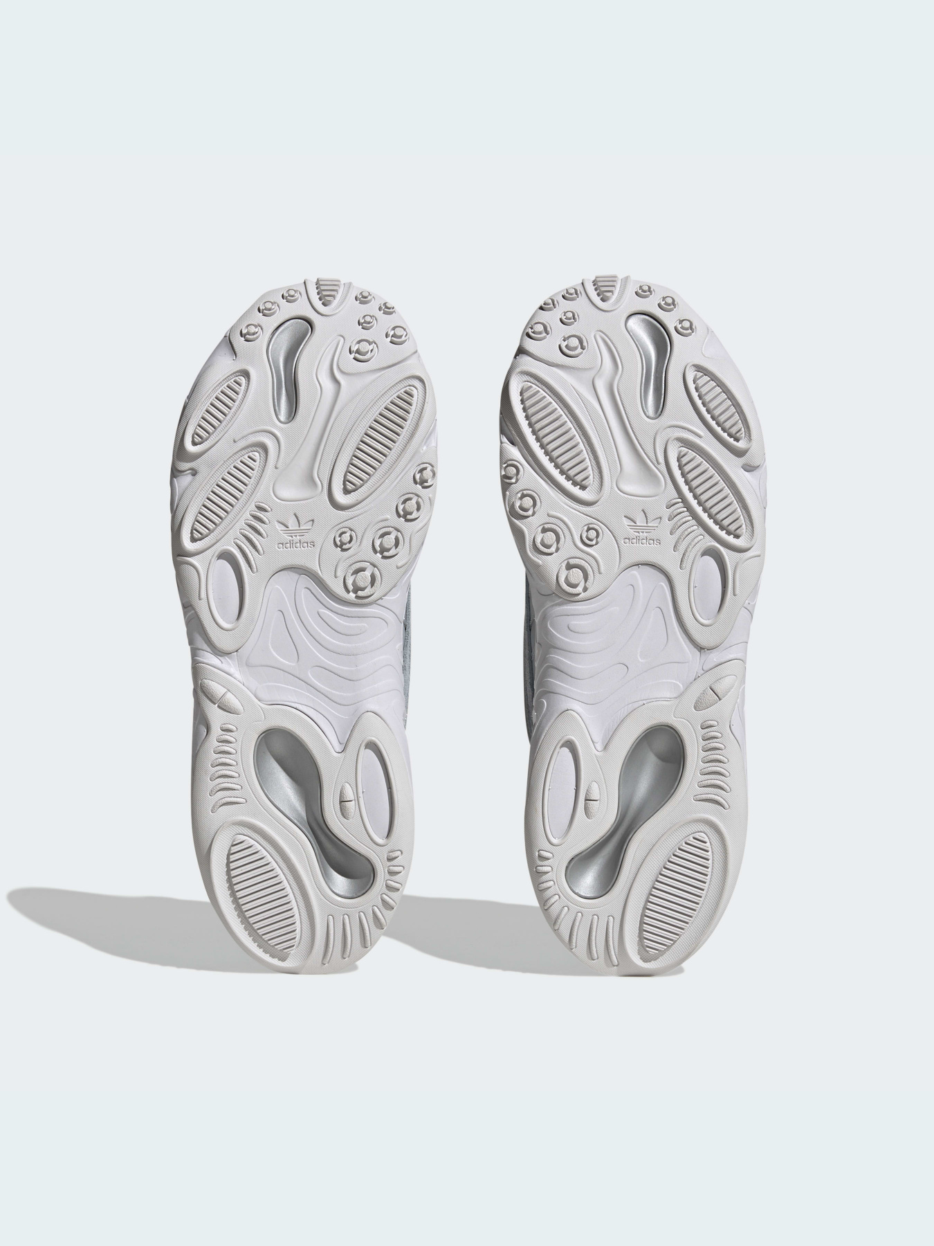 Кросівки Adidas Ozweego модель HQ1970 Фото