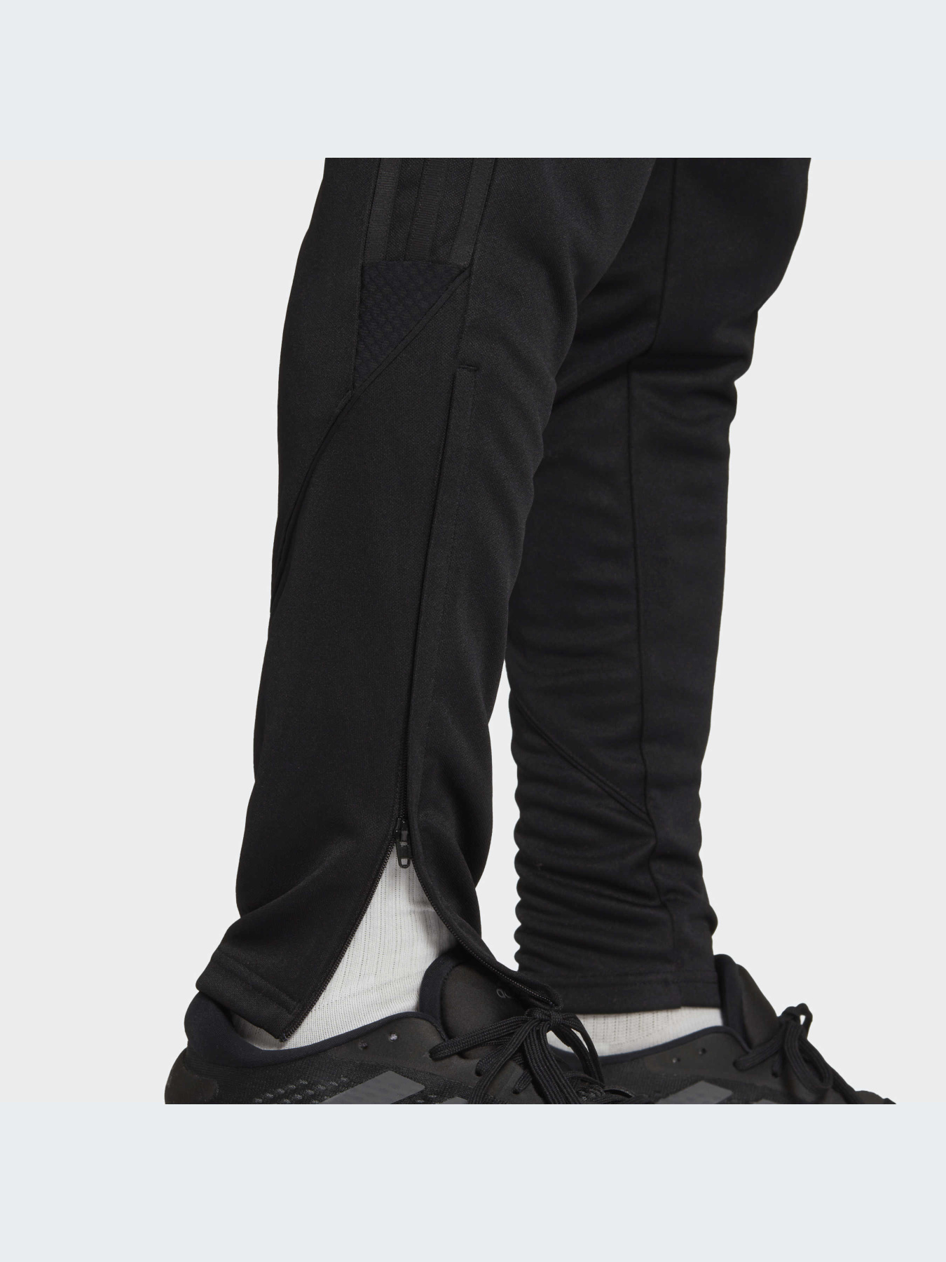 Брюки Adidas Tiro модель HS3530 Фото