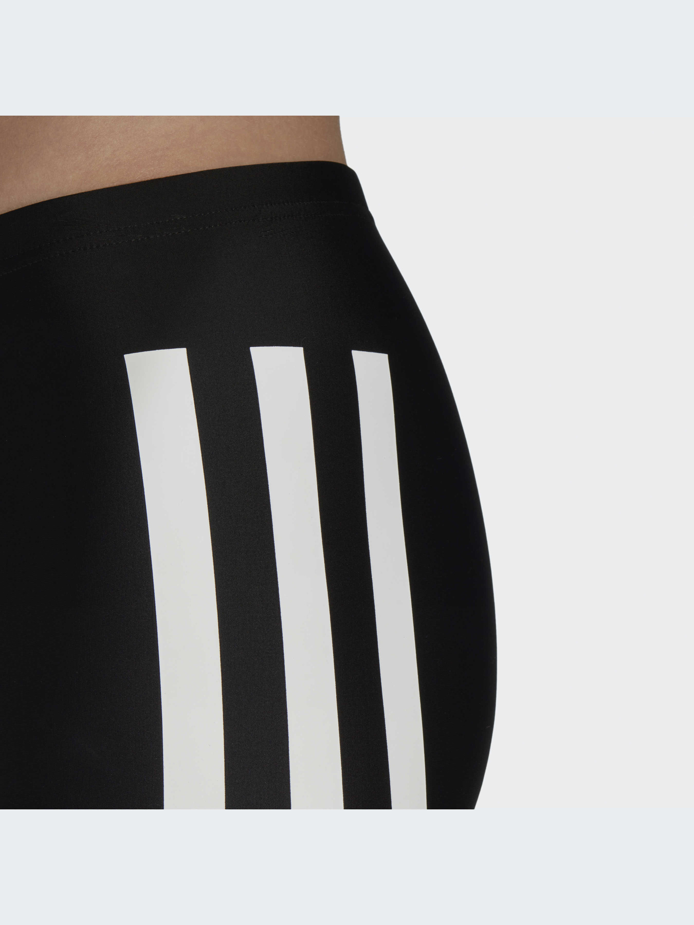Одежда для пляжа Adidas 3 Stripes модель HT2081 Одежда для пляжа Adidas 3 Stripes модель HT2081 Фото