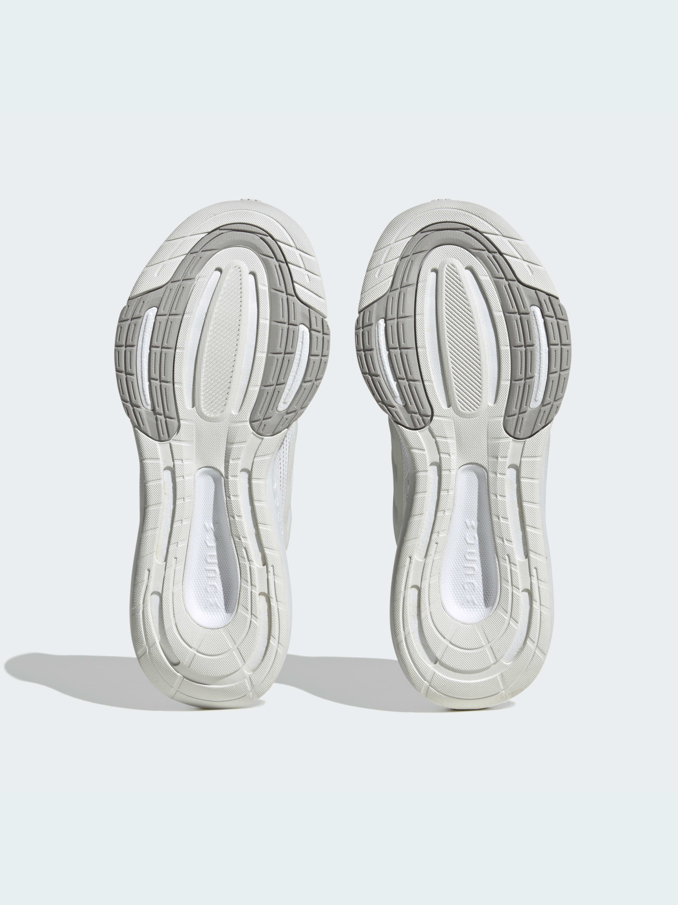 Кроссовки Adidas модель HP5788 Кроссовки Adidas модель HP5788 Фото