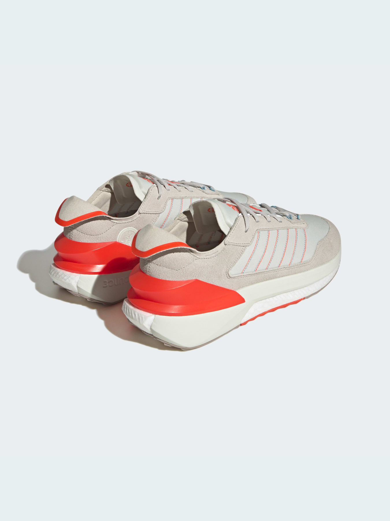 Кросівки Adidas AVRYN модель ID4253 Фото