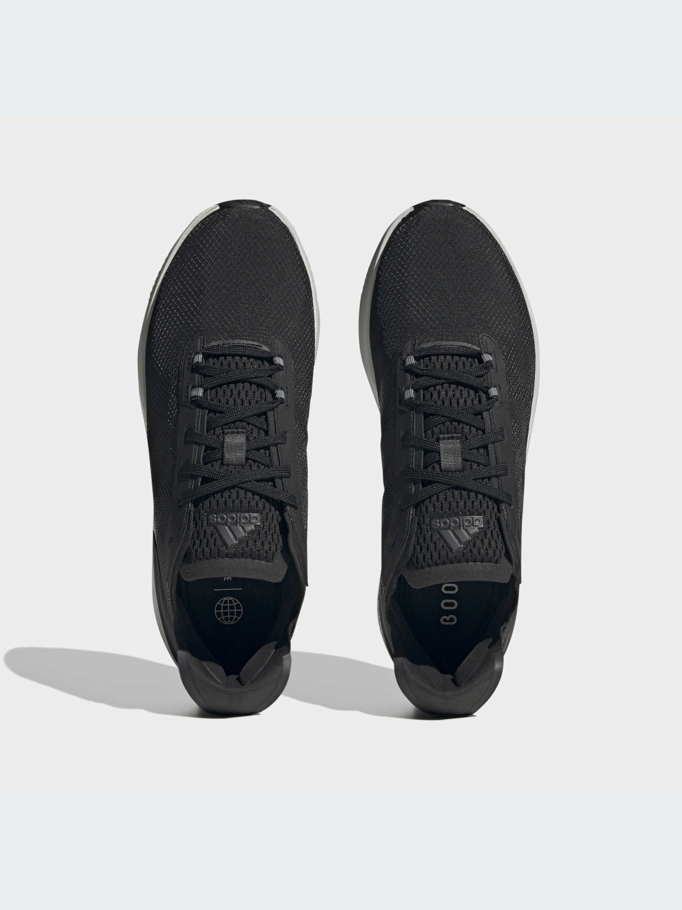 Кросівки Adidas AVRYN модель HP5968 Фото