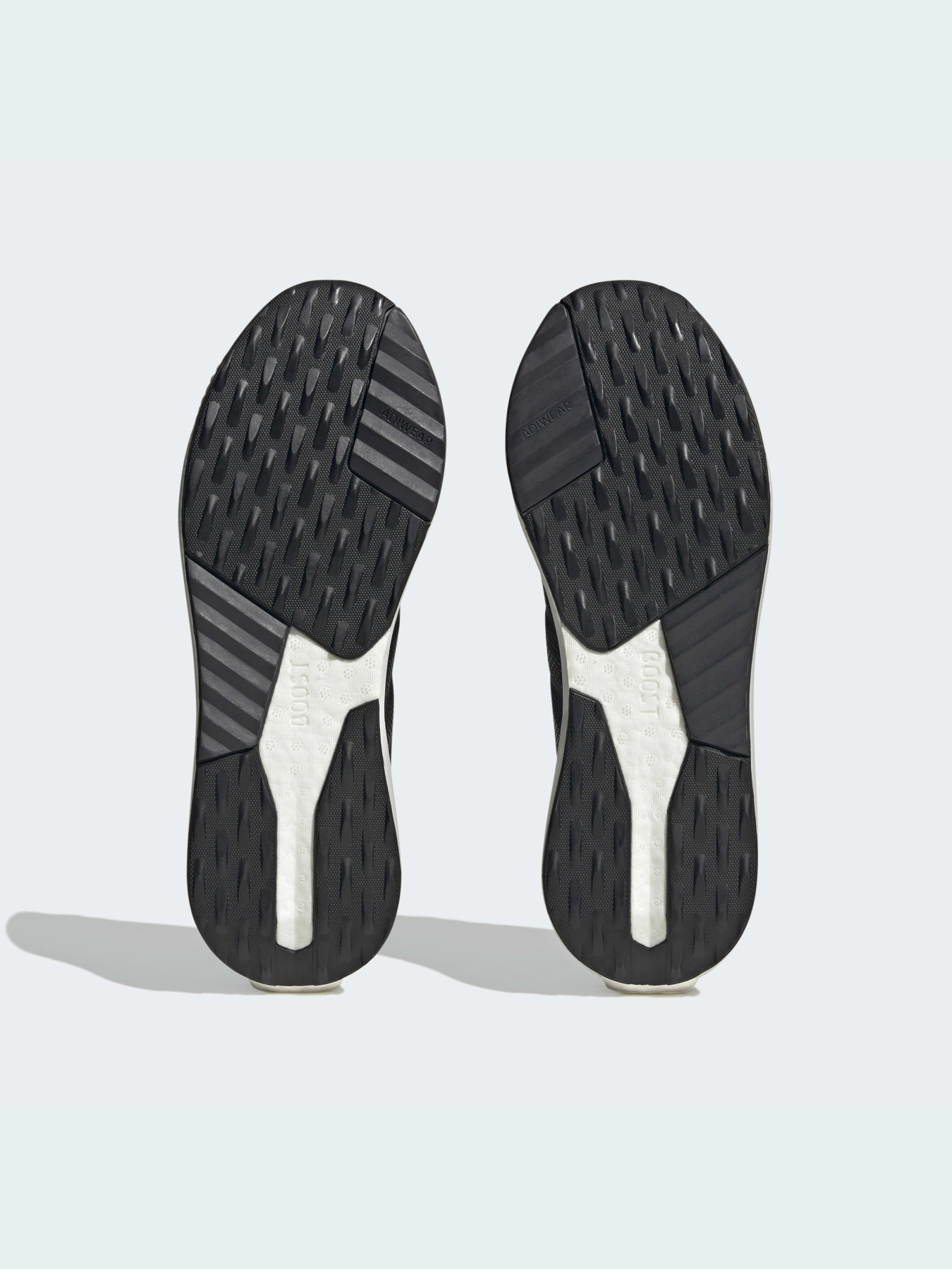 Кросівки Adidas AVRYN модель HP5968 Фото