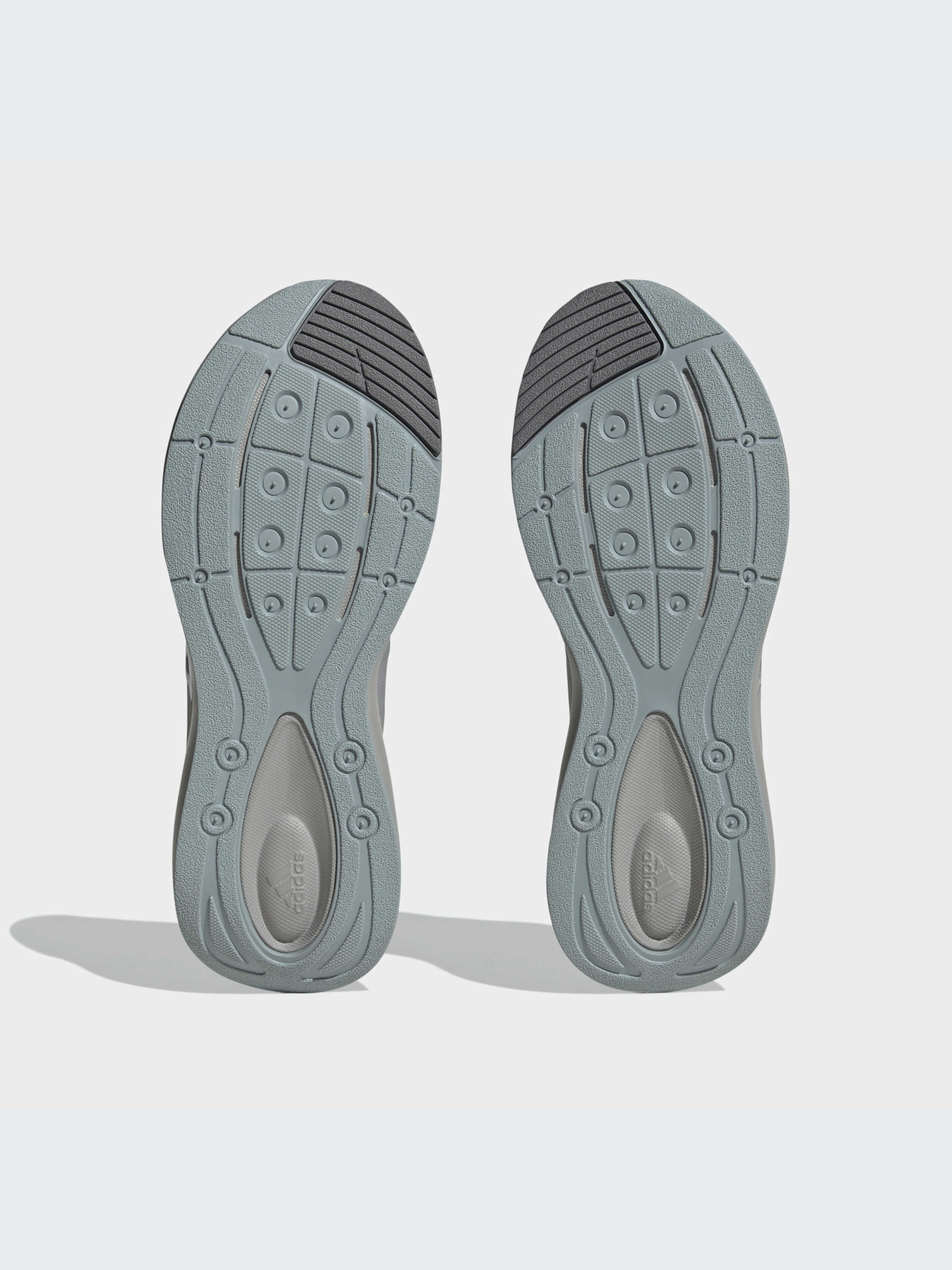 Кроссовки Adidas модель HR0254 Кроссовки Adidas модель HR0254 Фото