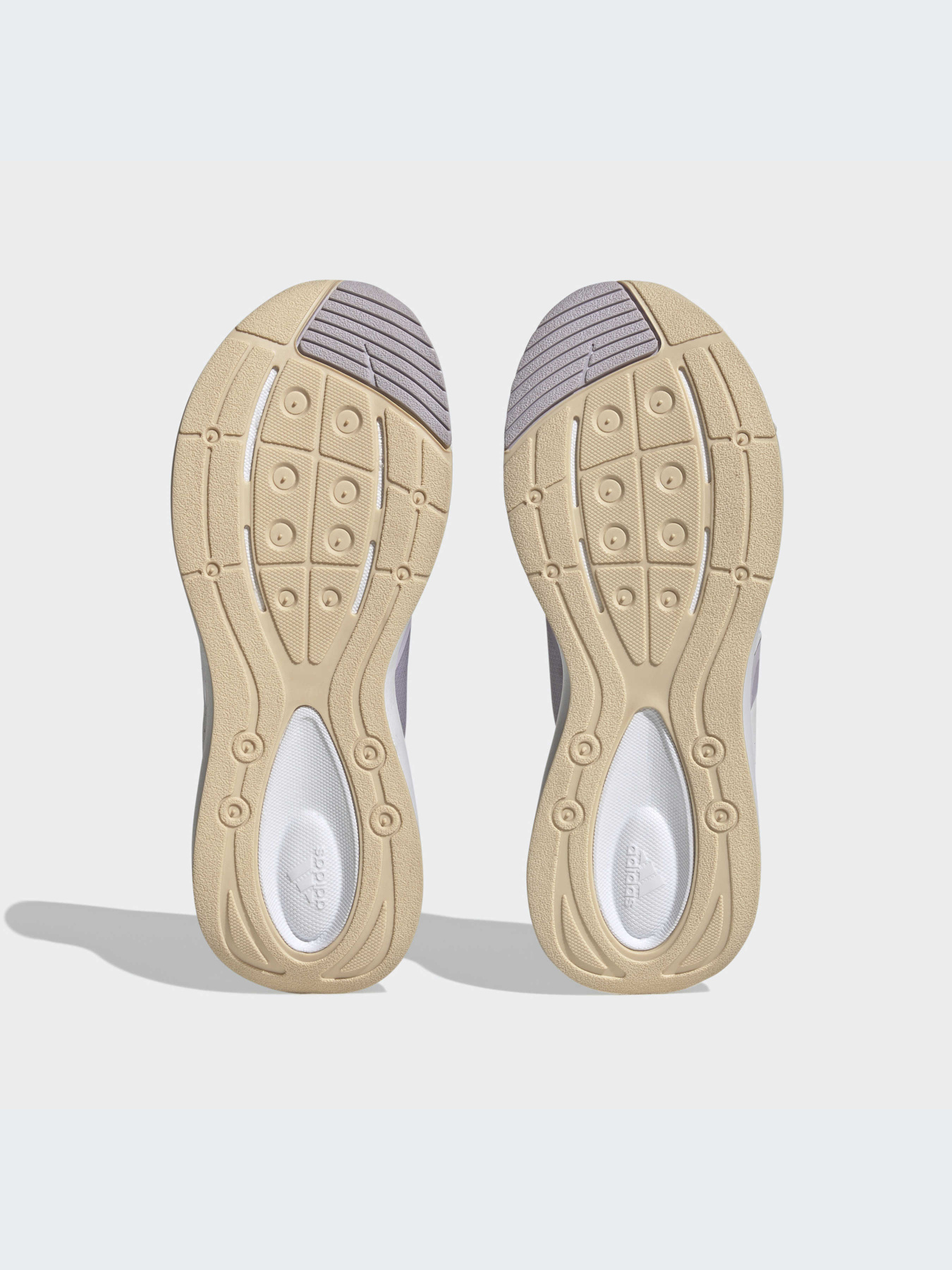 Кроссовки Adidas модель HR0255 Кроссовки Adidas модель HR0255 Фото