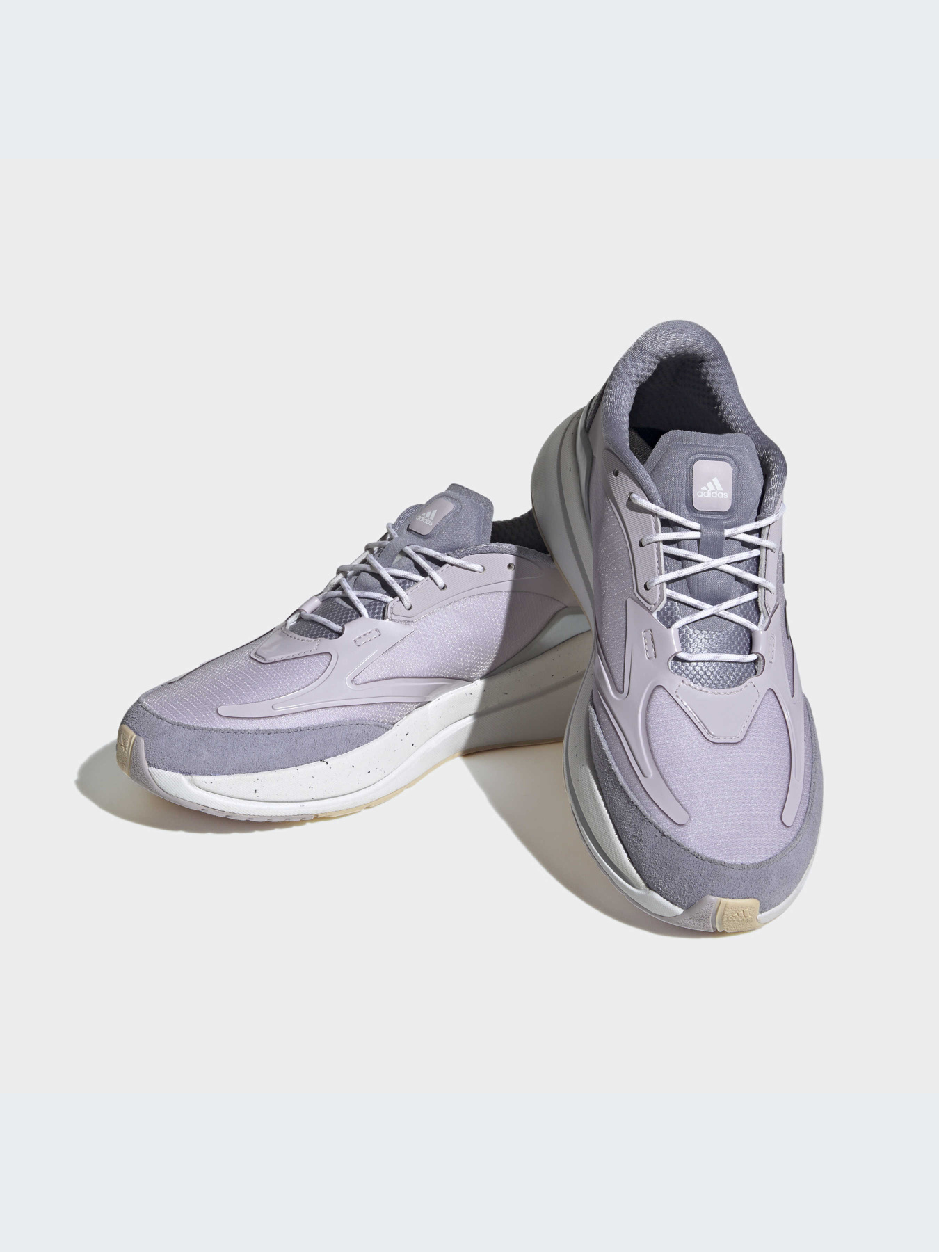 Кроссовки Adidas модель HR0255 Кроссовки Adidas модель HR0255 Фото