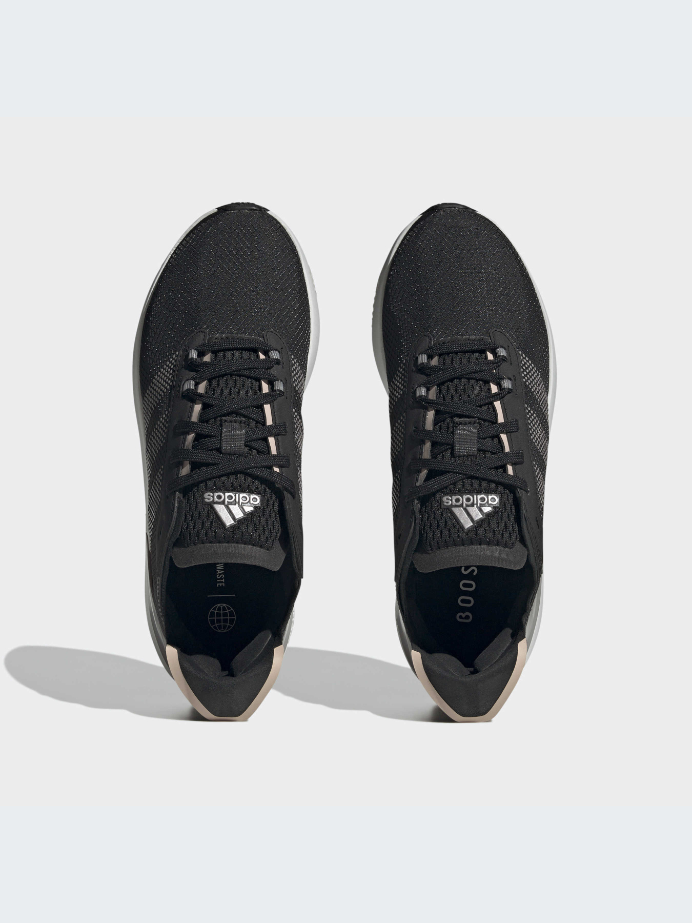 Кросівки Adidas AVRYN модель IF0228 Фото