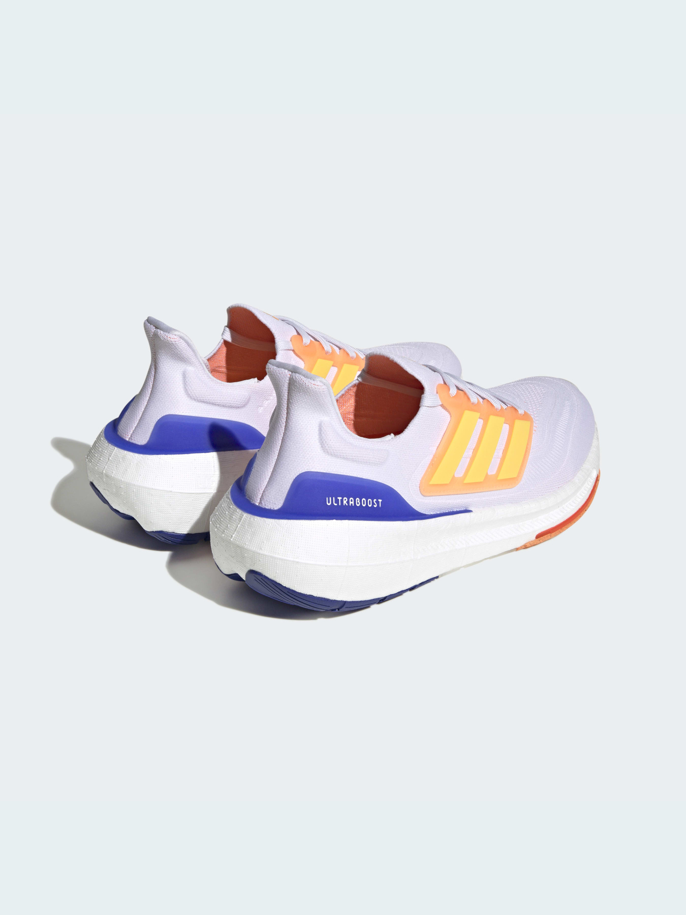 Кроссовки Adidas Ultraboost модель HQ6352 Фото