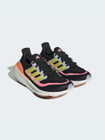 Кроссовки Adidas Ultraboost модель HQ6346 Фото