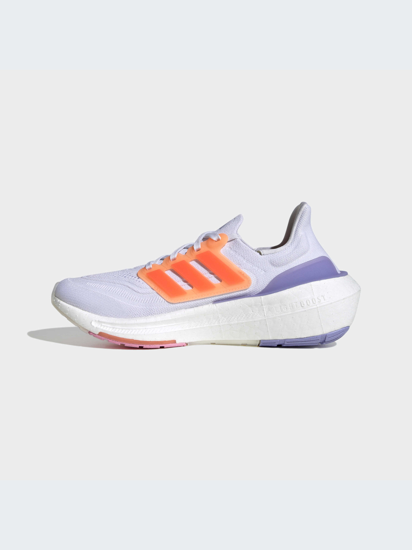 Кроссовки Adidas Ultraboost модель HQ6354 Фото