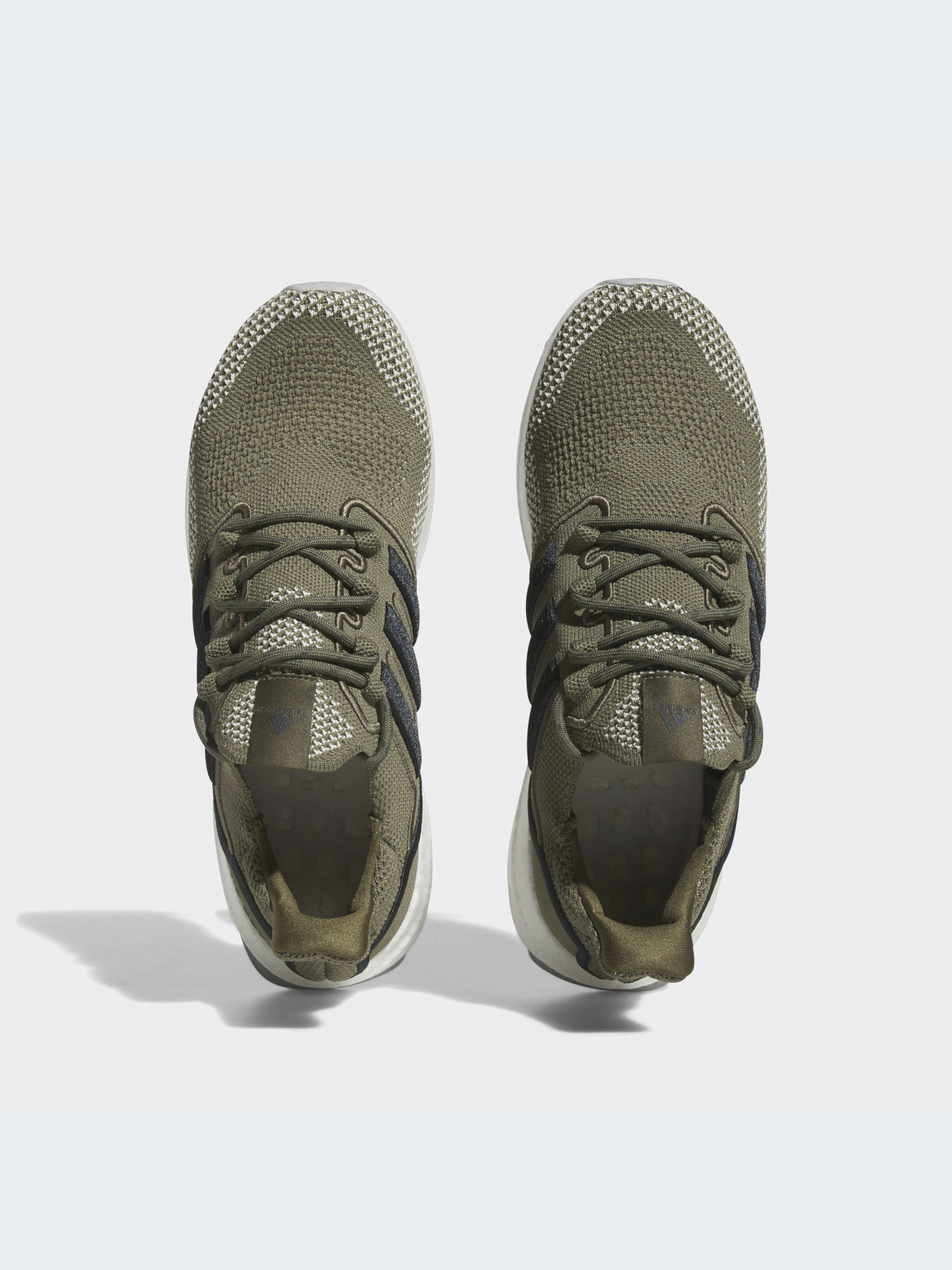 Кроссовки Adidas Ultraboost модель HR0056 Кроссовки Adidas Ultraboost модель HR0056 Фото
