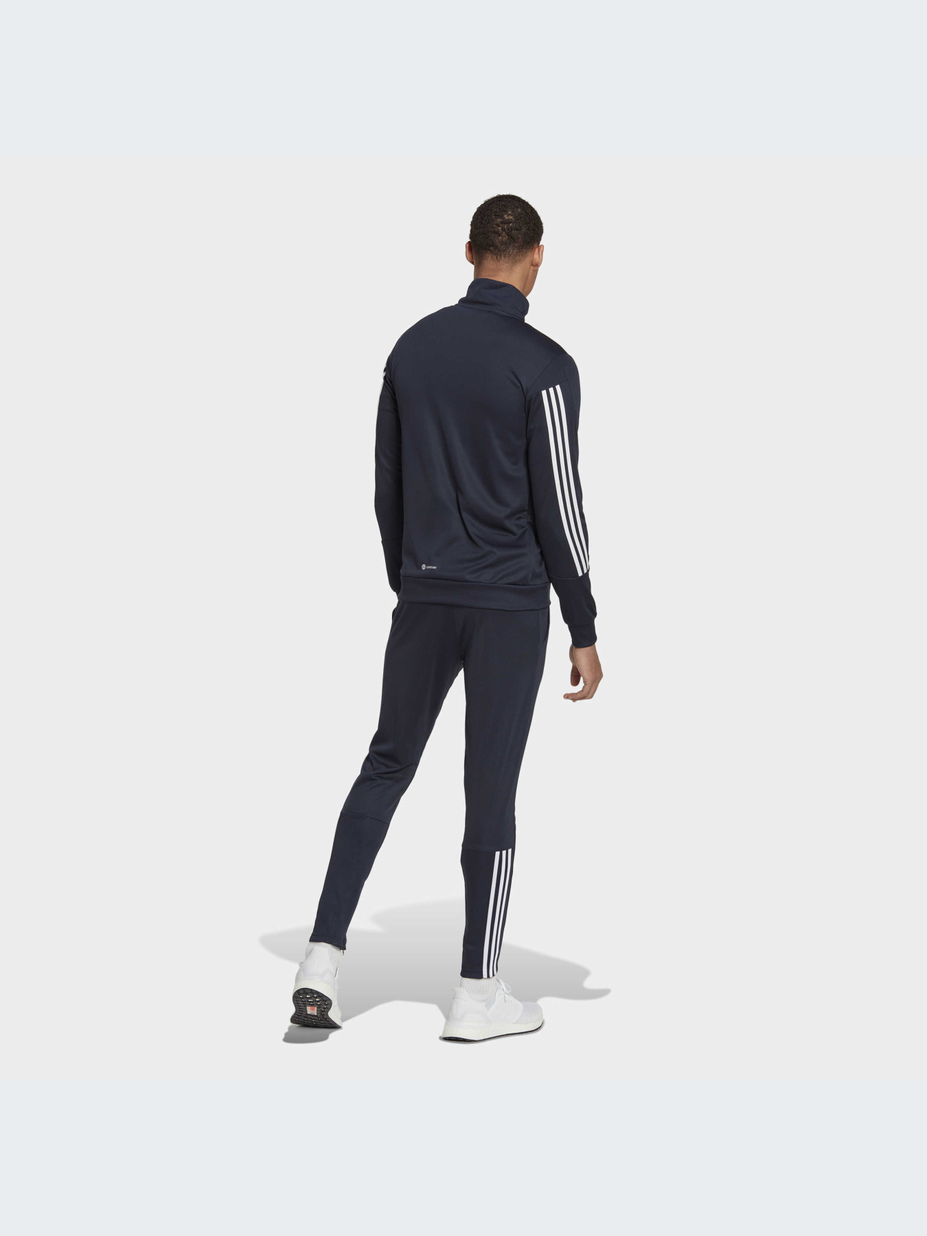 Костюмы Adidas модель HK4467 Фото