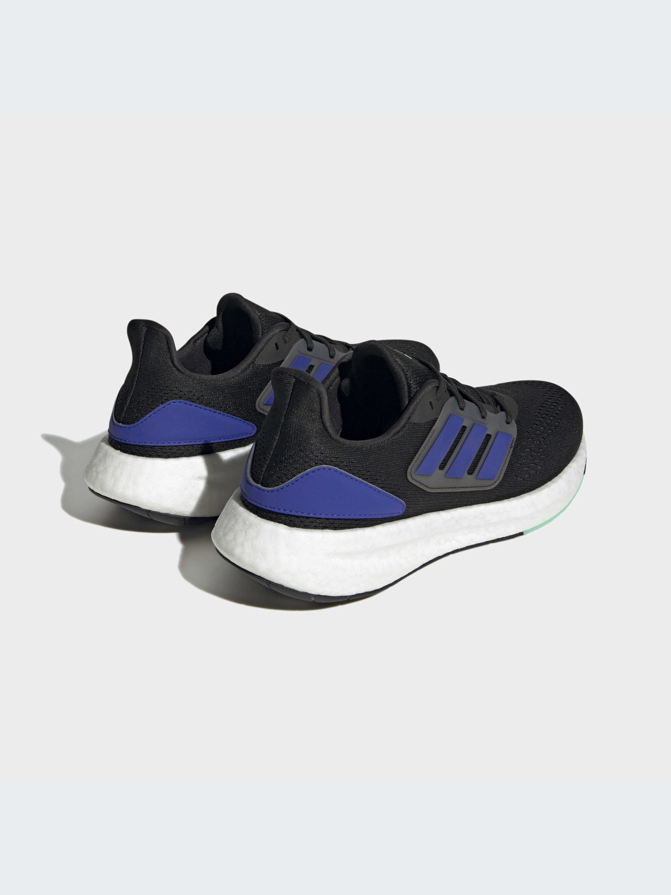 Кроссовки Adidas PureBoost модель HQ8584 Кроссовки Adidas PureBoost модель HQ8584 Фото