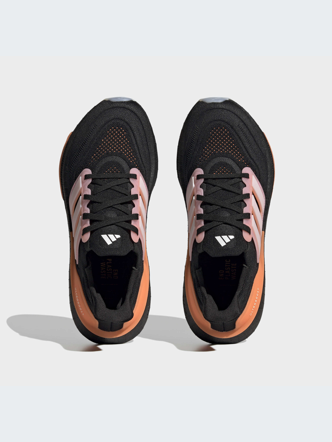 Кроссовки Adidas Ultraboost модель HQ8599 Фото