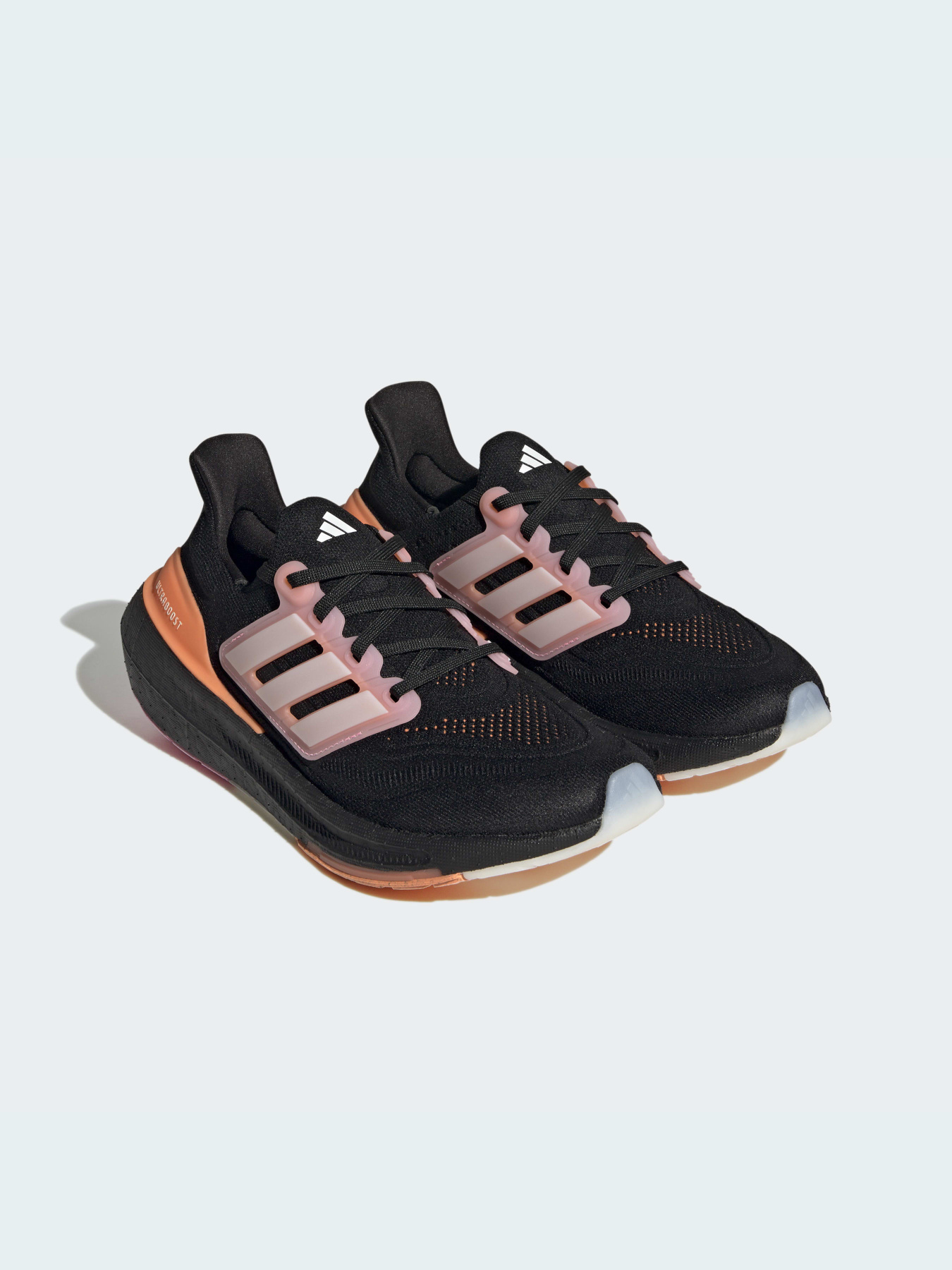 Кроссовки Adidas Ultraboost модель HQ8599 Фото
