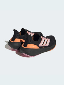 Кроссовки Adidas Ultraboost модель HQ8599 Фото