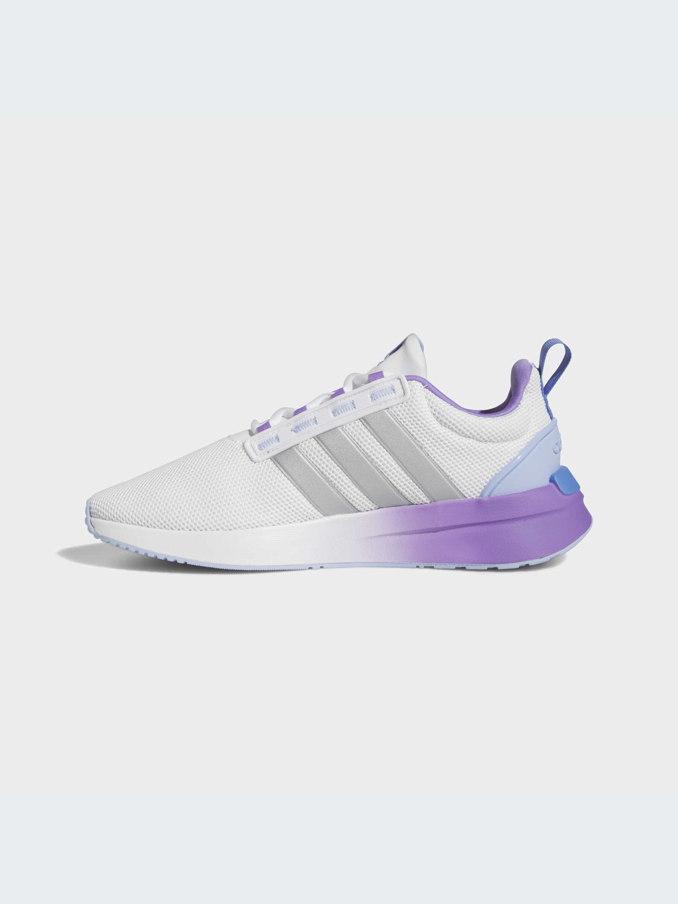 Кроссовки Adidas Racer модель HP2741 Кроссовки Adidas Racer модель HP2741 Фото