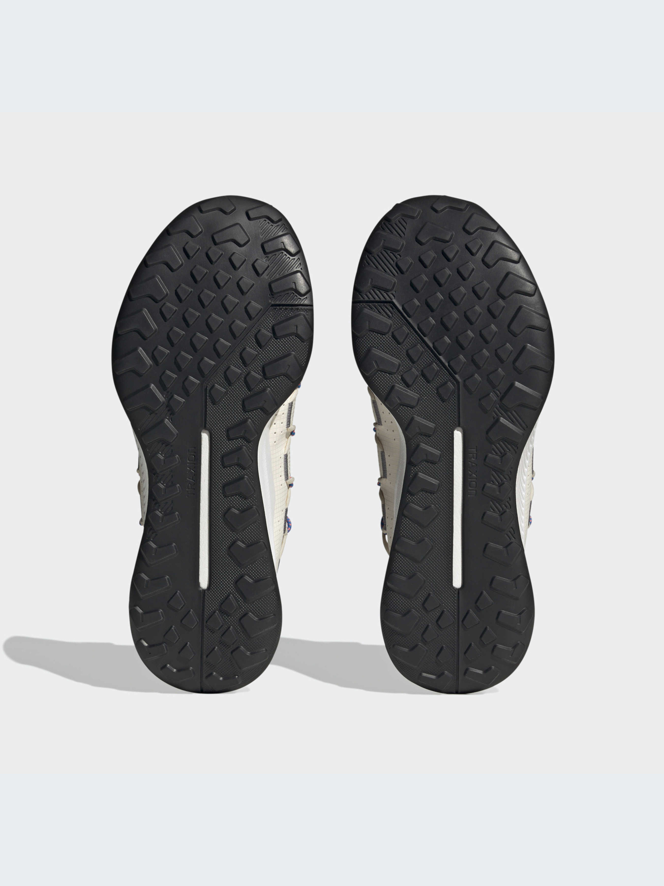 Кросівки Adidas модель HP8621 Фото