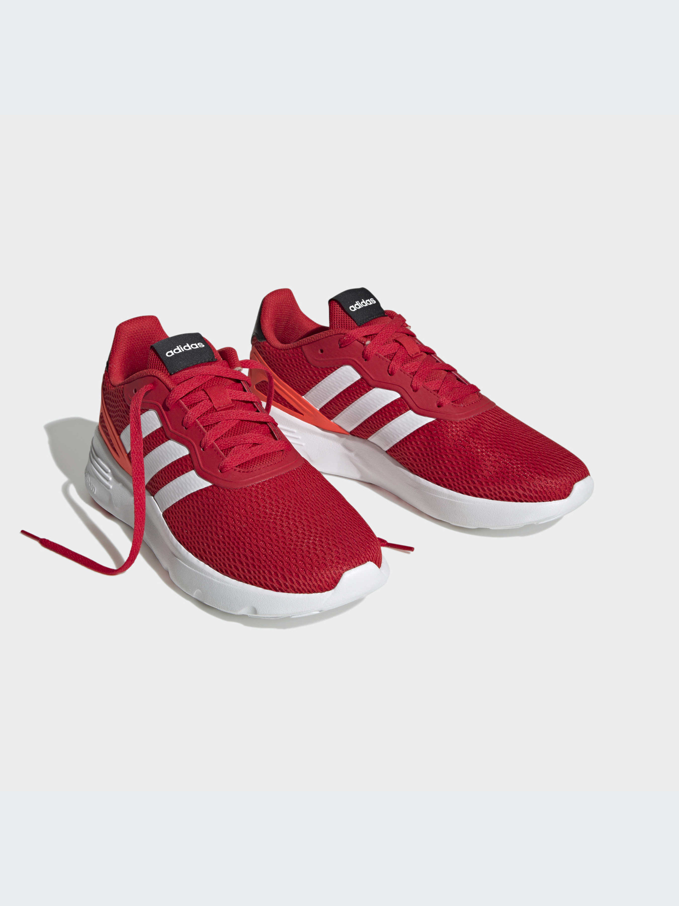 Кроссовки Adidas модель HP7865 Кроссовки Adidas модель HP7865 Фото