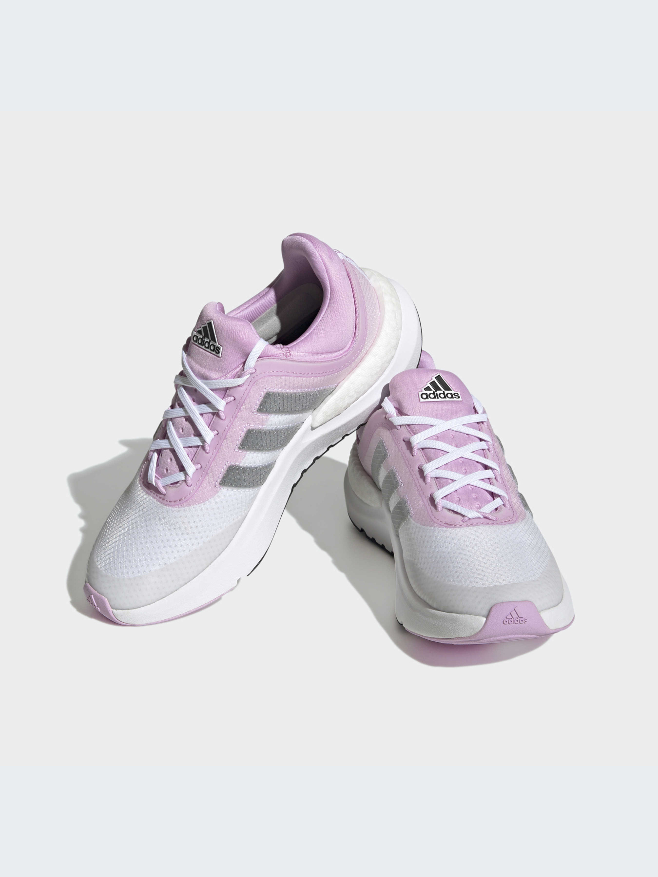 Кроссовки Adidas модель HP9882 Кроссовки Adidas модель HP9882 Фото