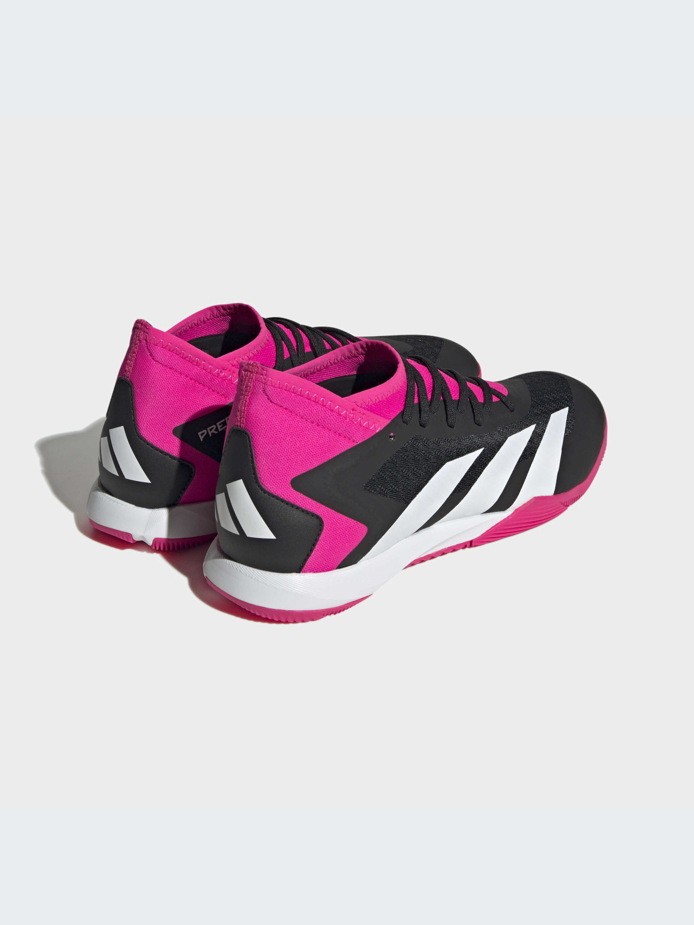 Кроссовки Adidas Predator модель GW7069 Кроссовки Adidas Predator модель GW7069 Фото