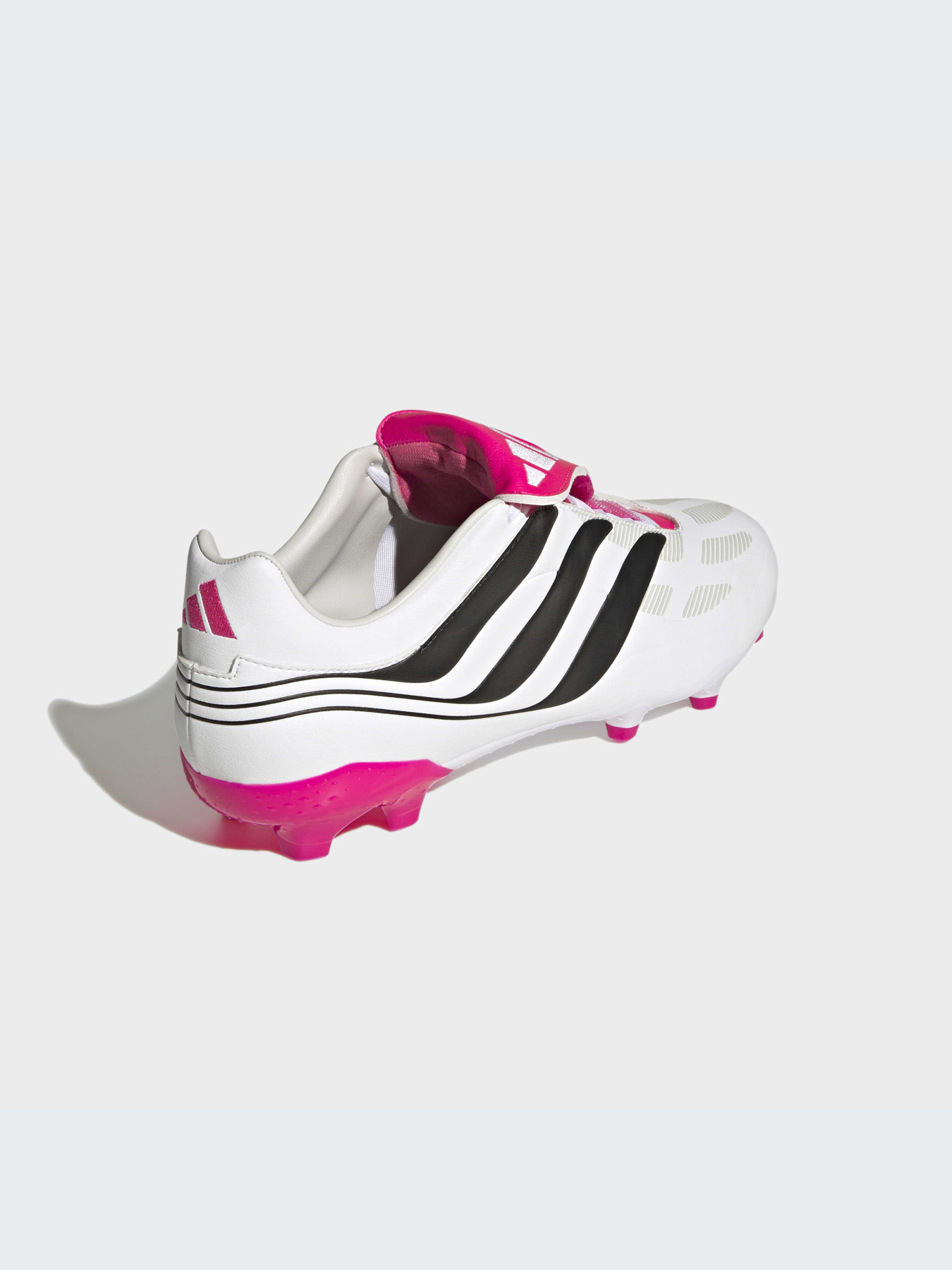 Кроссовки Adidas Predator модель ID6790 Фото