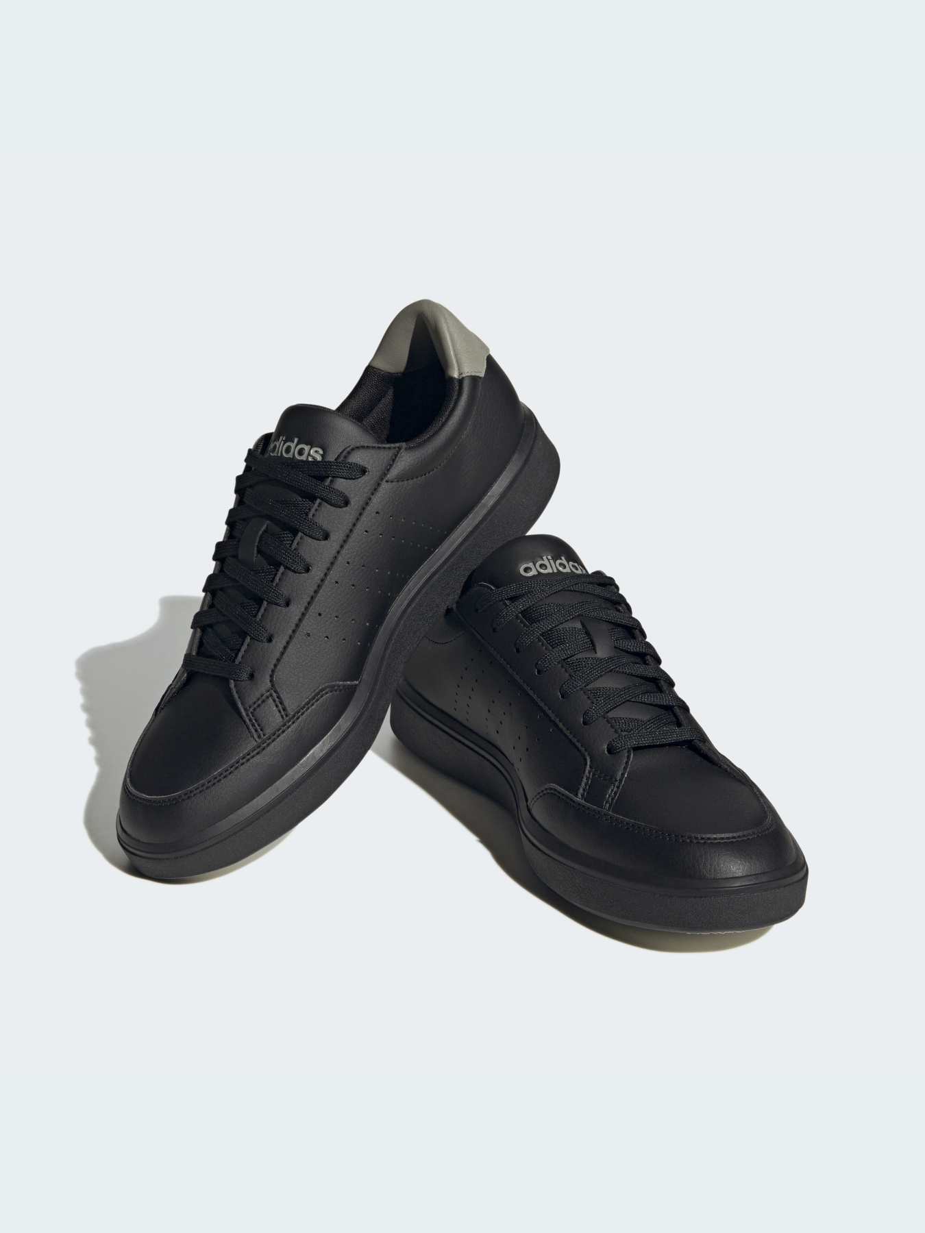 Кеды Adidas Court модель H06235 Фото