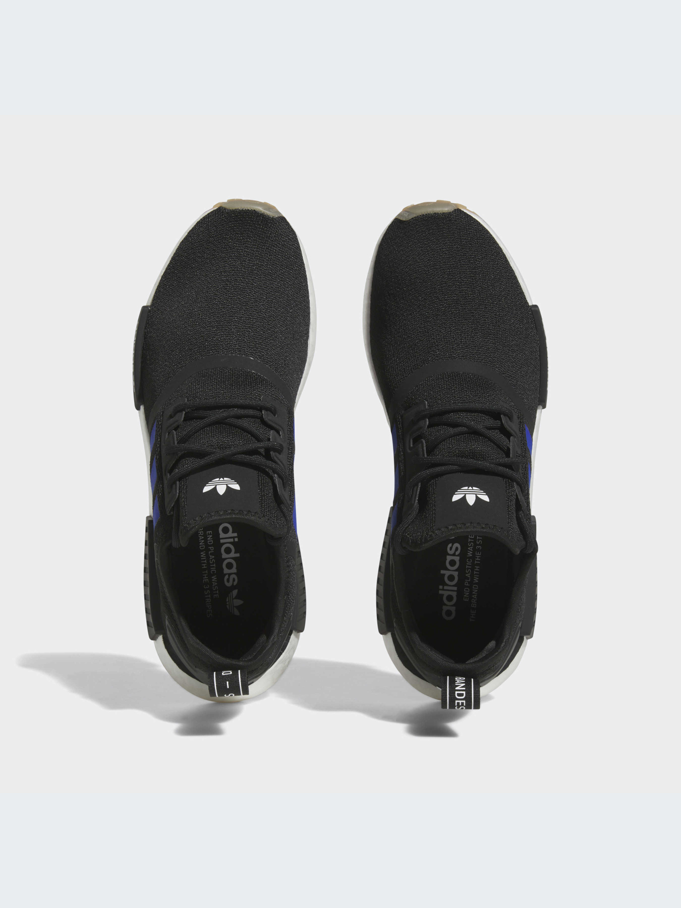 Кросівки Adidas NMD модель IE4694 Кросівки Adidas NMD модель IE4694 Фото