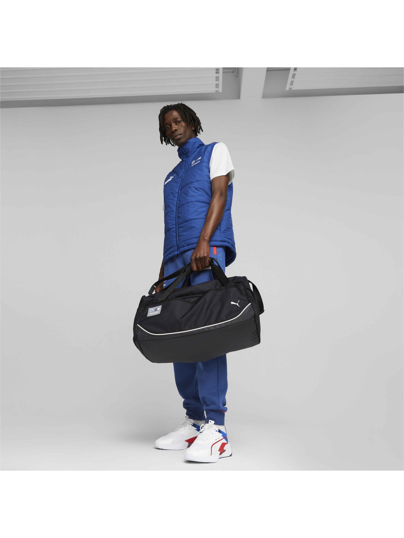 Сумки PUMA Bmw Mms Duffle Bag модель 079842 Сумки PUMA Bmw Mms Duffle Bag модель 079842 Фото