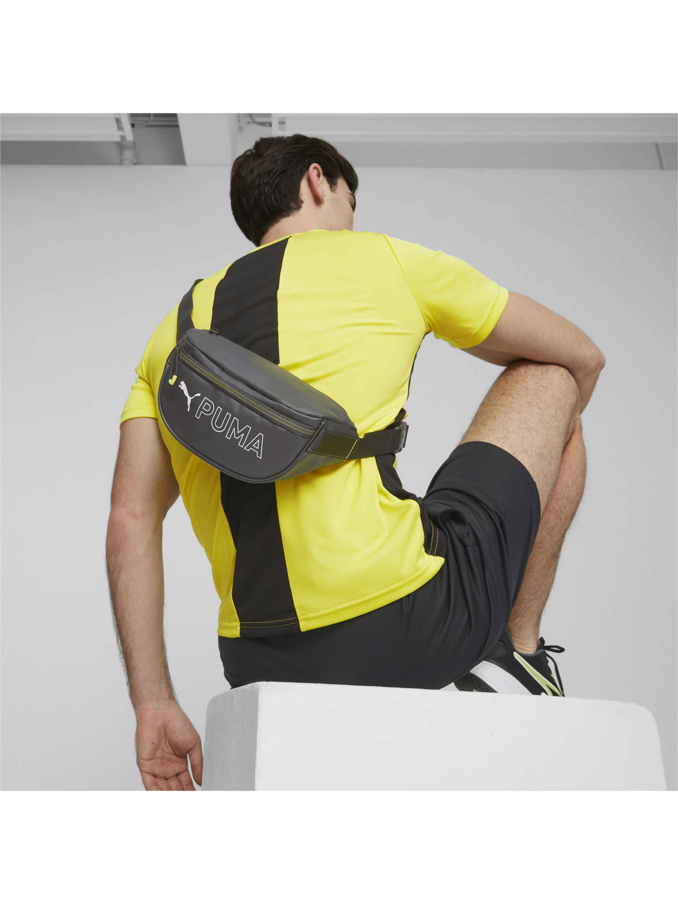 Сумки PUMA Fit Waistbag модель 079998 Сумки PUMA Fit Waistbag модель 079998 Фото