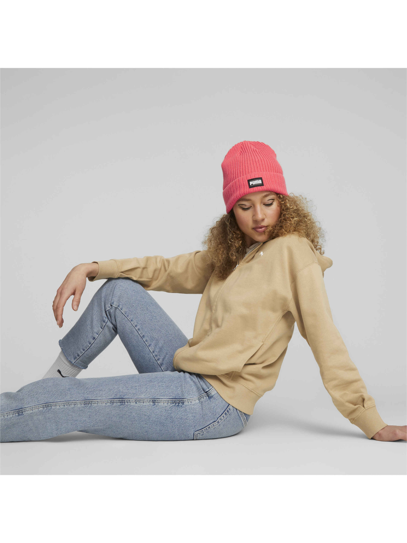 Шапки та кепки PUMA Ribbed Classic Cuff Beanie модель 024038 Фото