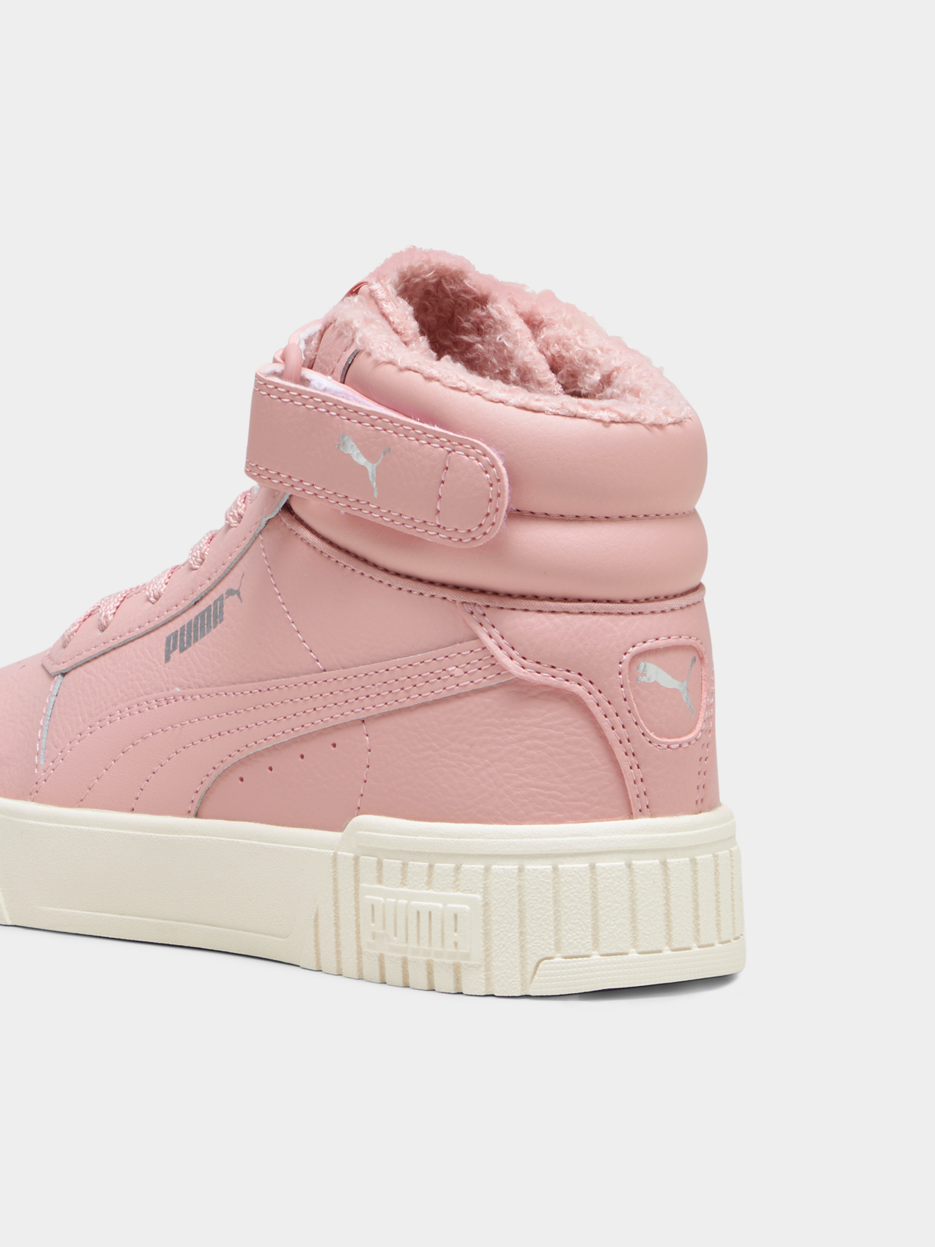 Кеди PUMA Carina 2.0 Mid Wtr Jr модель 387380 Фото