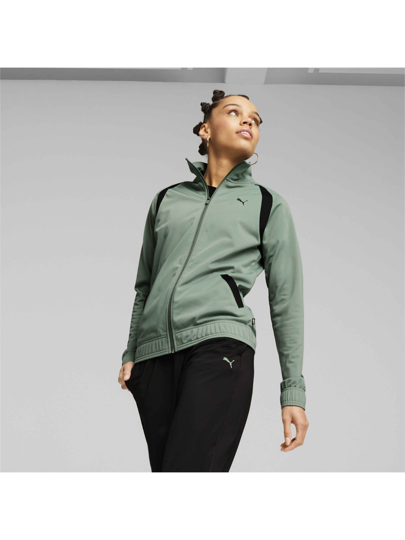 Костюмы PUMA Classic Tricot Suit op модель 675234 Костюмы PUMA Classic Tricot Suit op модель 675234 Фото