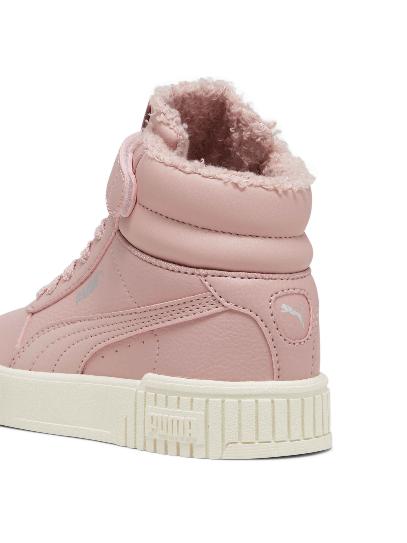 Кеди PUMA Carina 2.0 Mid Wtr Ps модель 387382 Фото