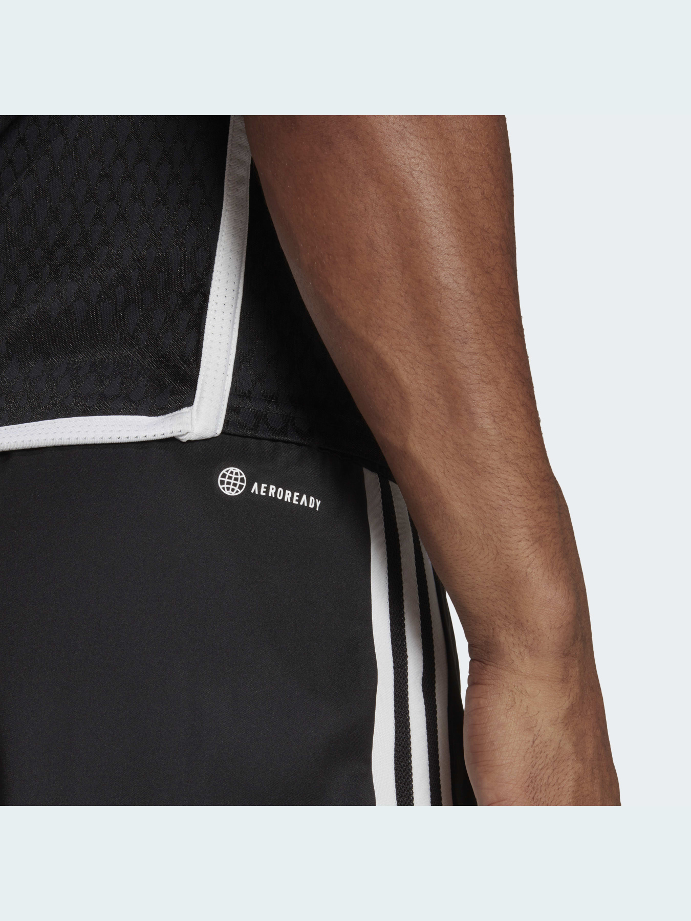Шорты Adidas Tiro модель HT5696 Фото