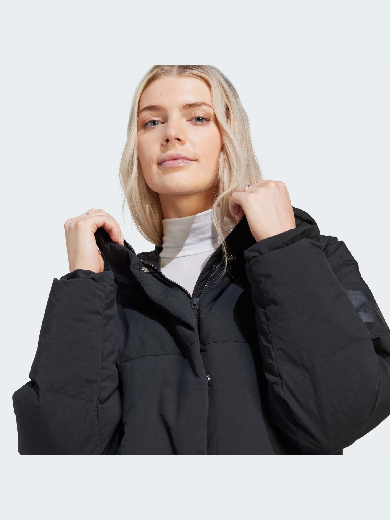 Куртки и дубленки Adidas модель IK3159 Фото
