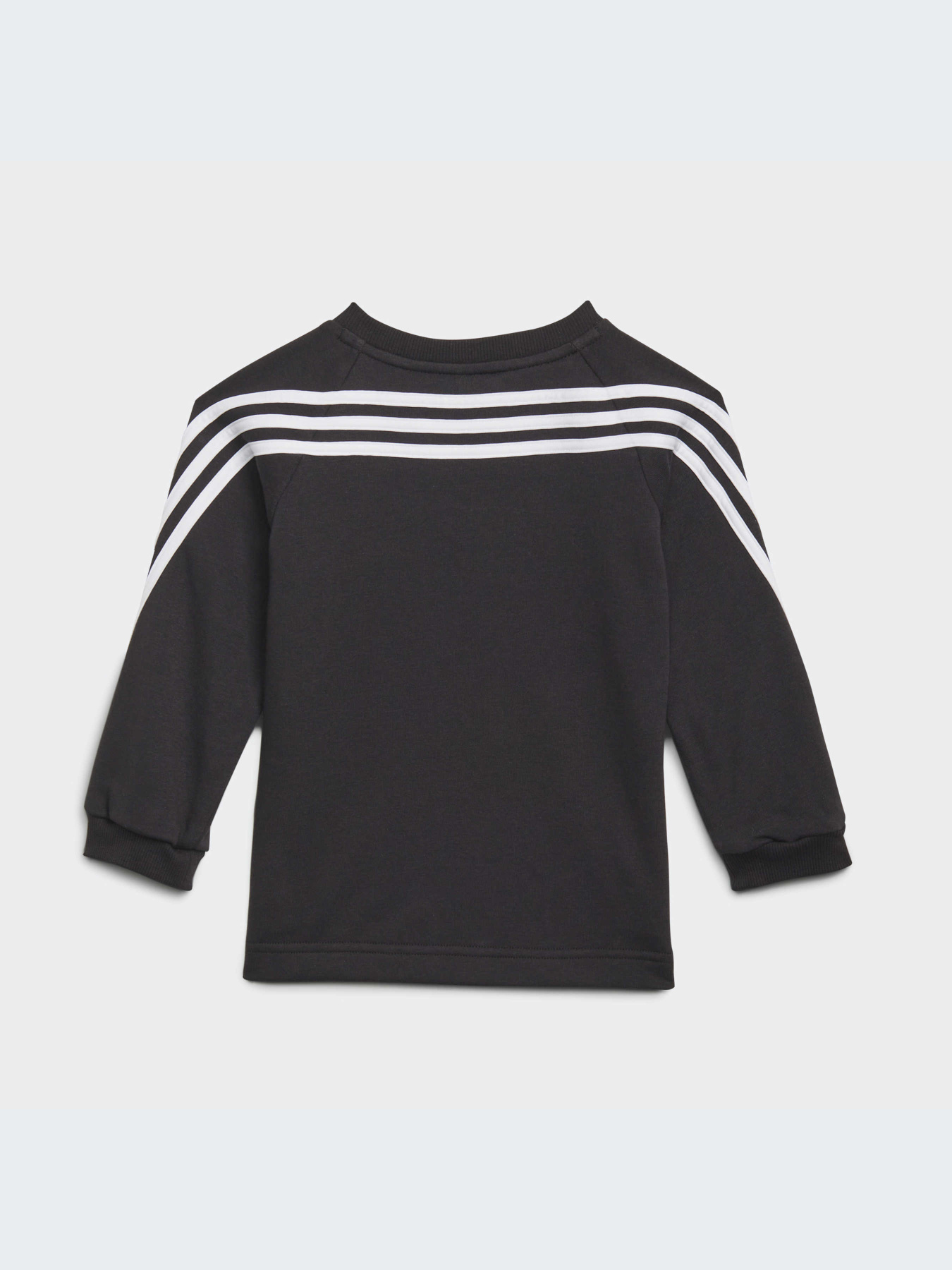 Костюмы Adidas 3 Stripes модель H65810 Костюмы Adidas 3 Stripes модель H65810 Фото