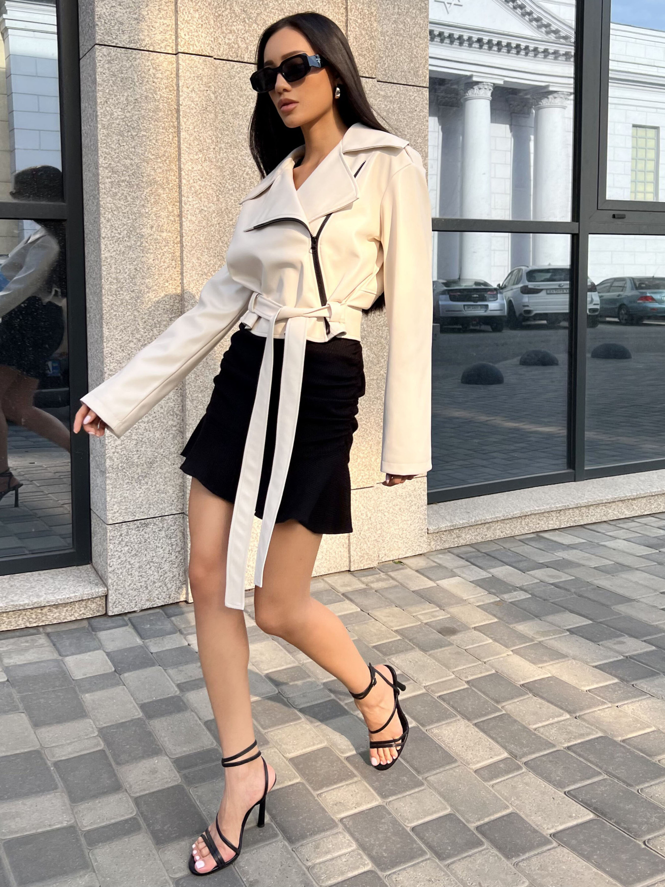 Куртки и дубленки Jadone Fashion модель Kurtka_Mriya_bila Фото