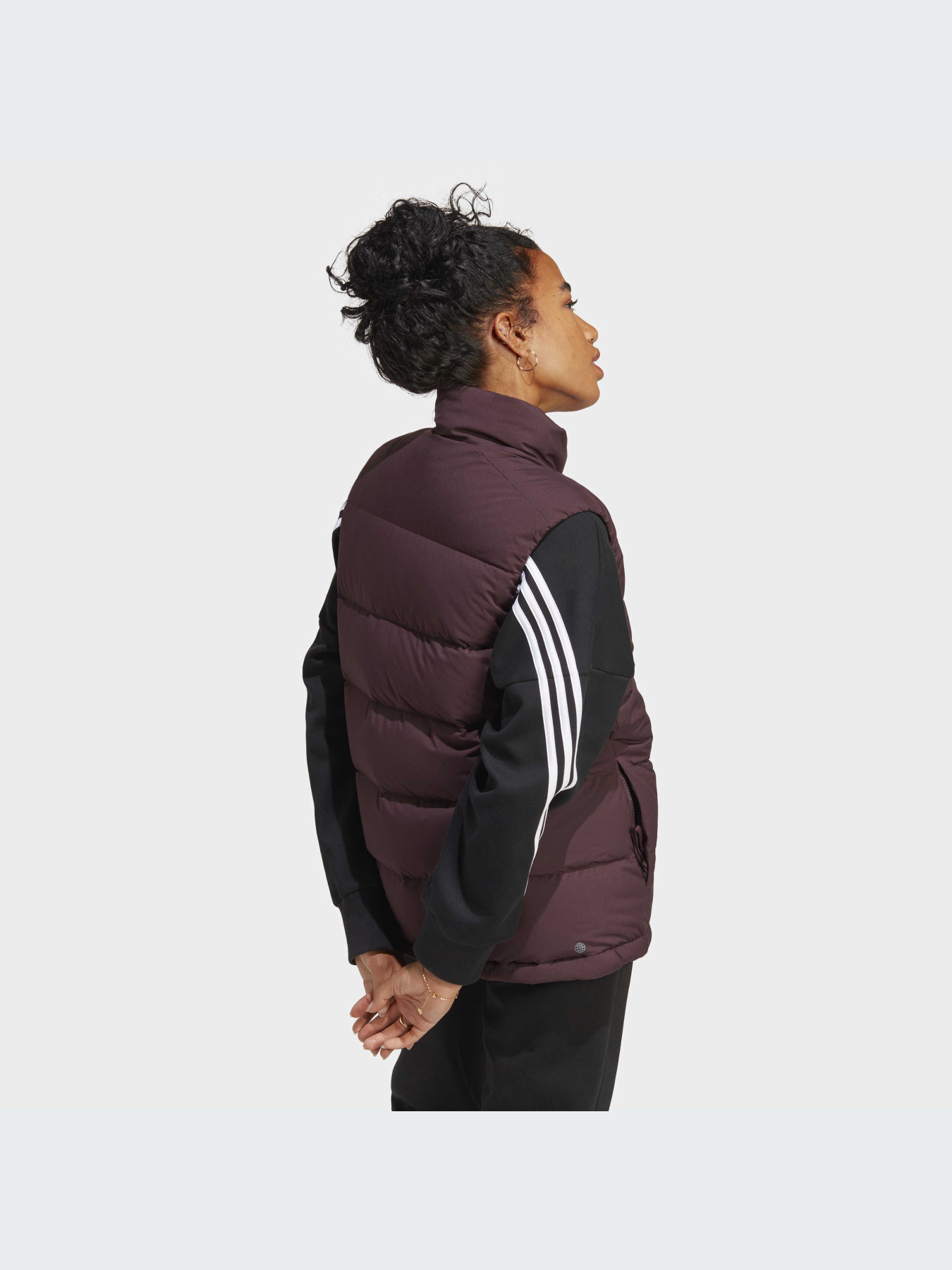 Куртки и дубленки Adidas модель HE1456 Куртки и дубленки Adidas модель HE1456 Фото