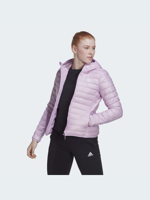 Куртки та дублянки Adidas модель HG8712 Фото